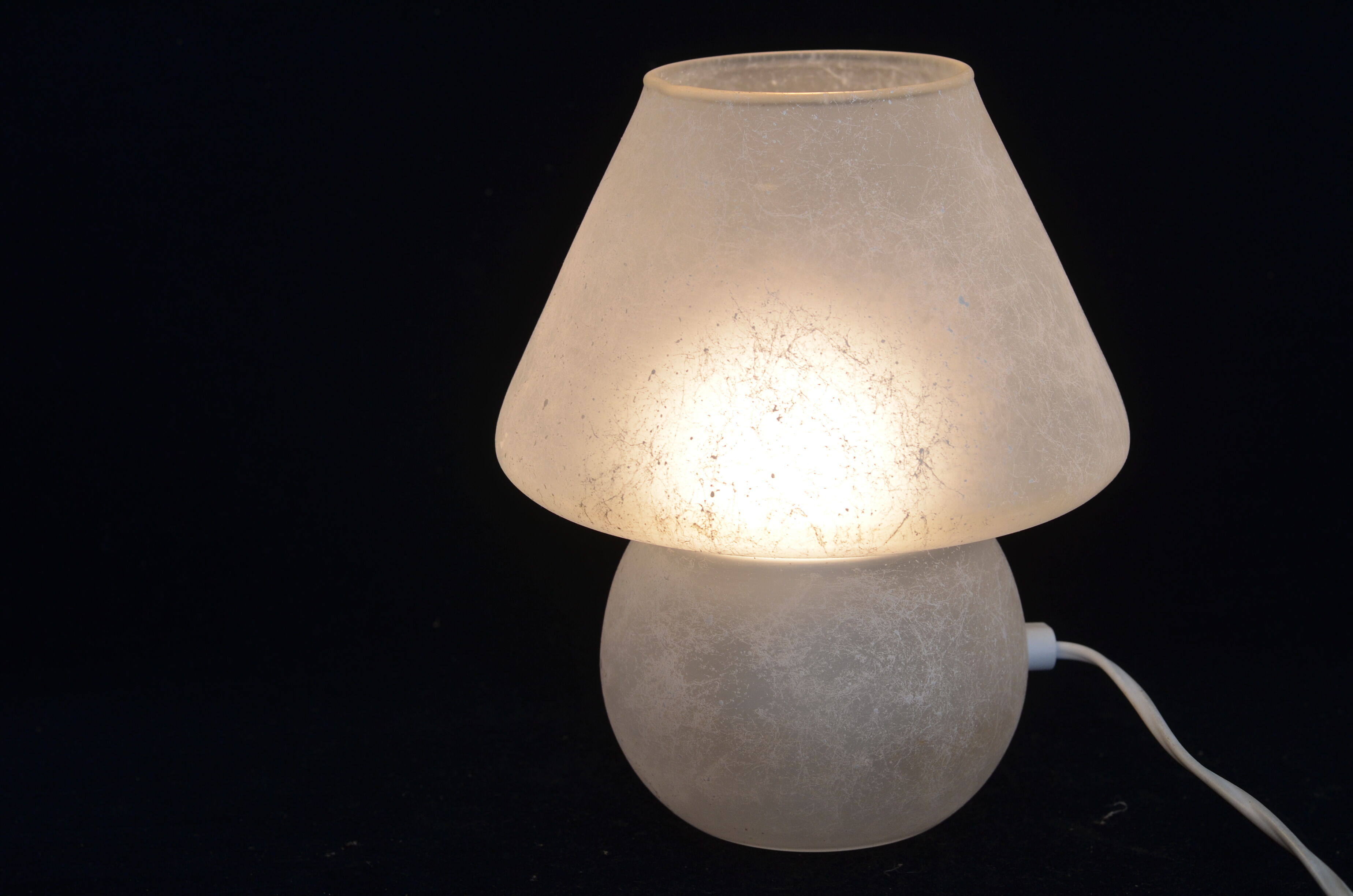 Mushroom lamp