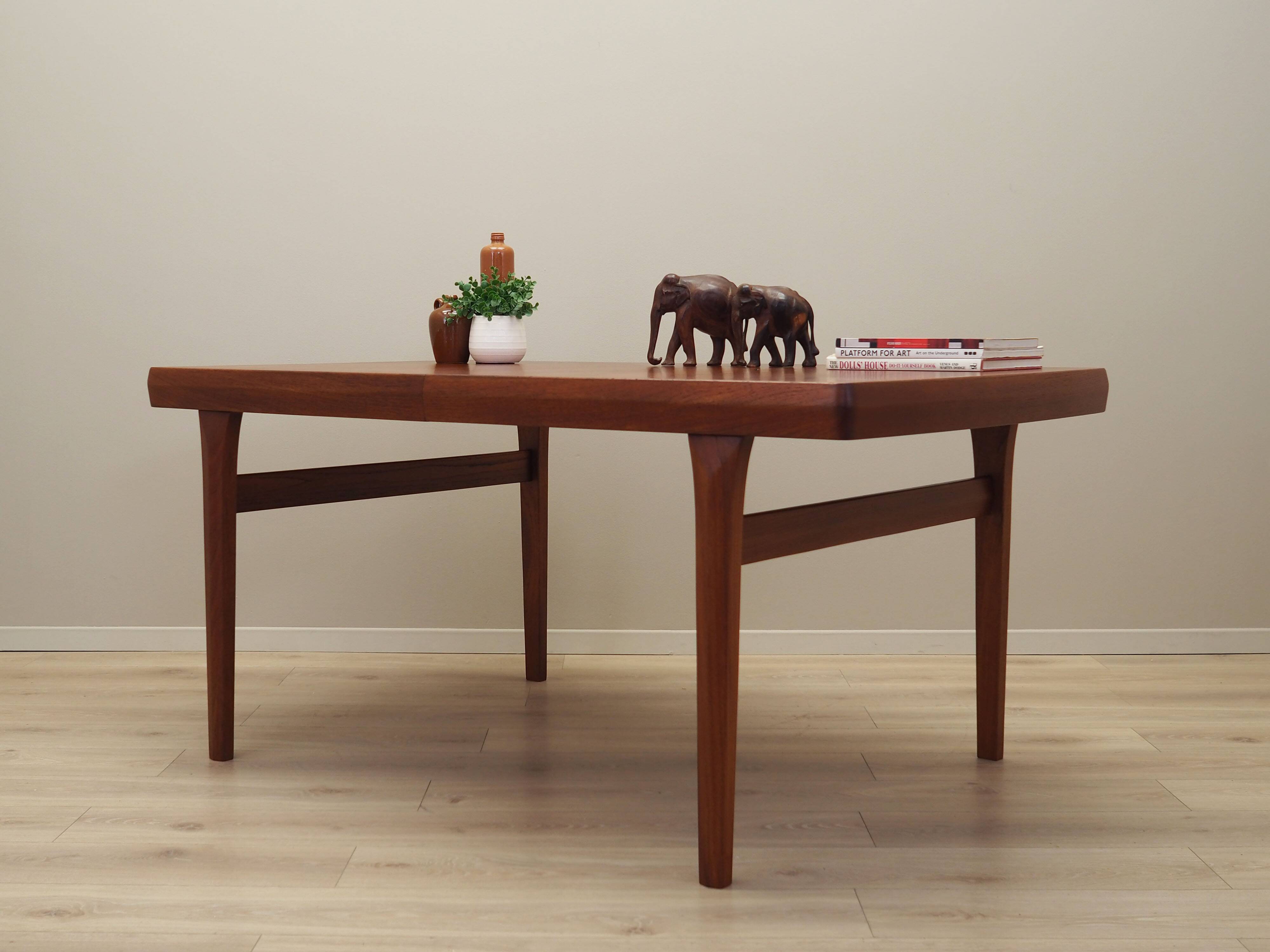 Teak table, Danish design, 1970s, production: Denmark