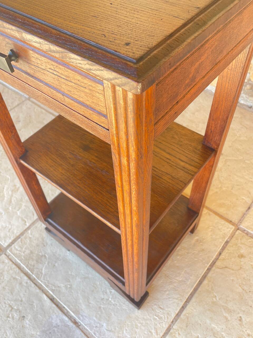 Console Art Deco a 3 niveaux en noyer, Circa 1930s