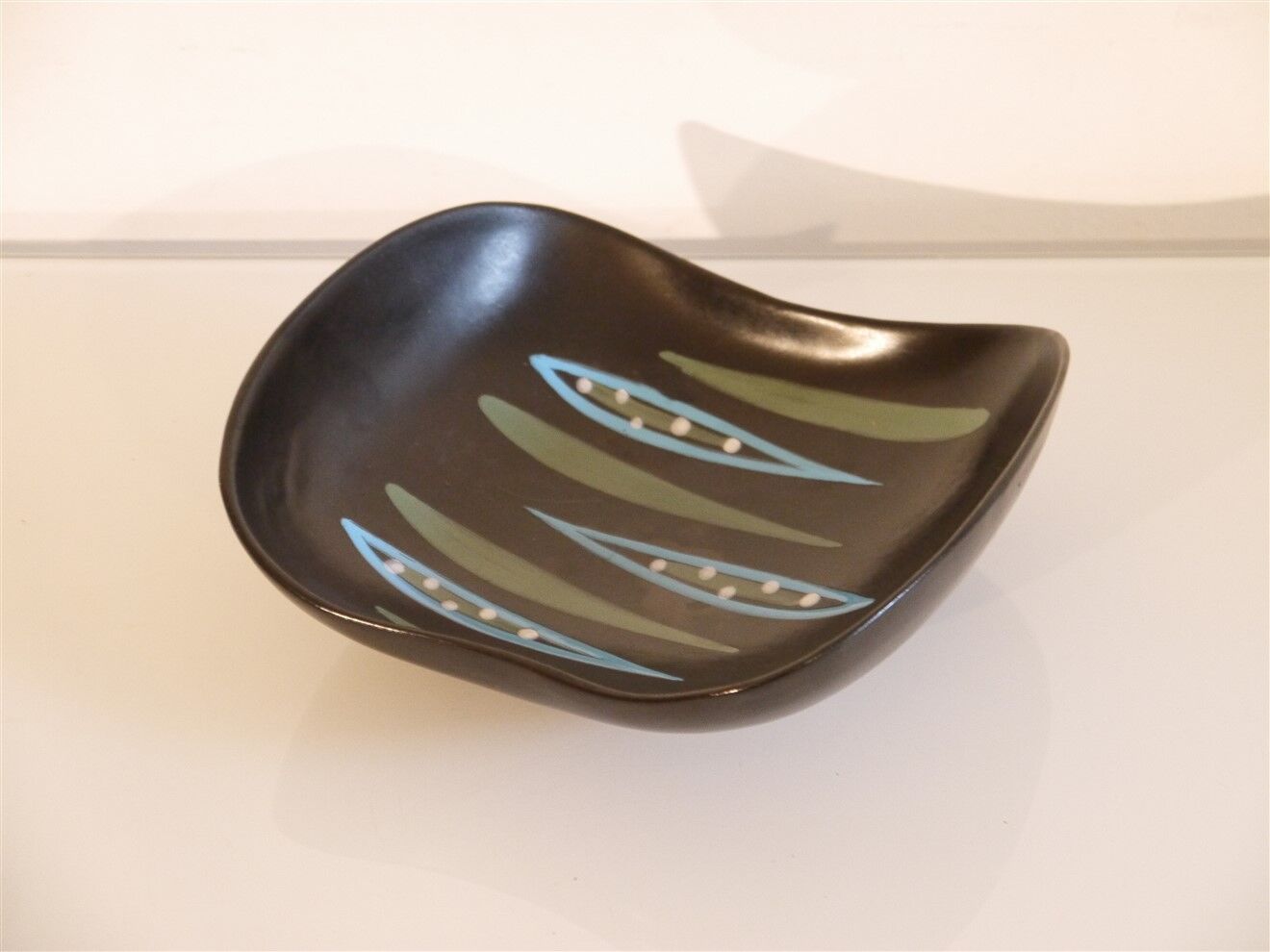 Ceramic pocket vacuum by Mari Simmulson 1960