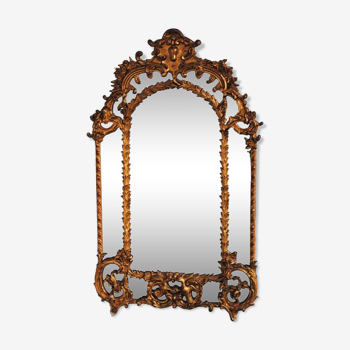 Mirror shield-close style Louis XV gold leaf gilding