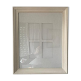 Frame to hang on the wall