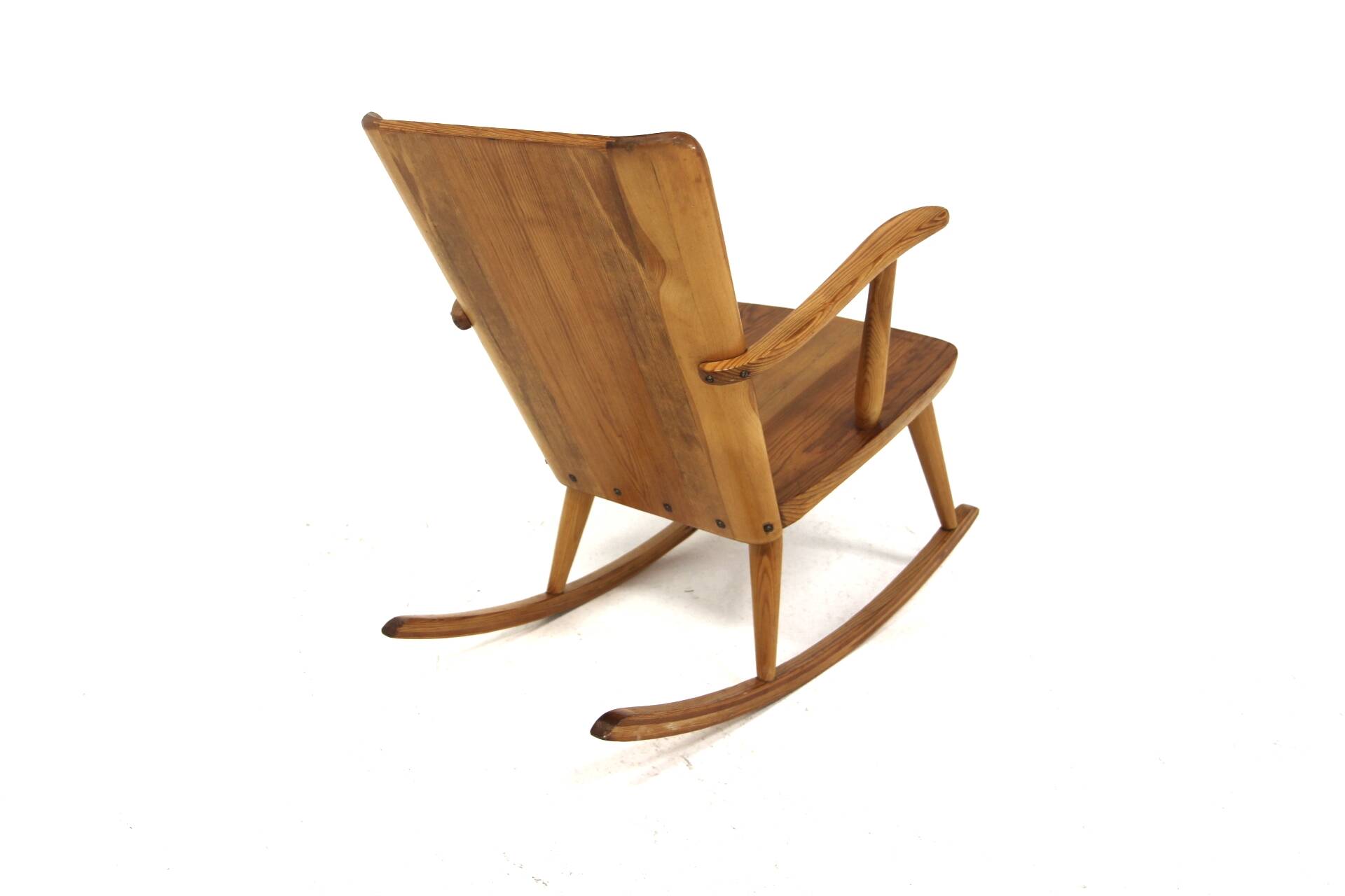 Brutalist pine rocking chair, Göran Malmvall, Svensk Fur, Sweden, 1960