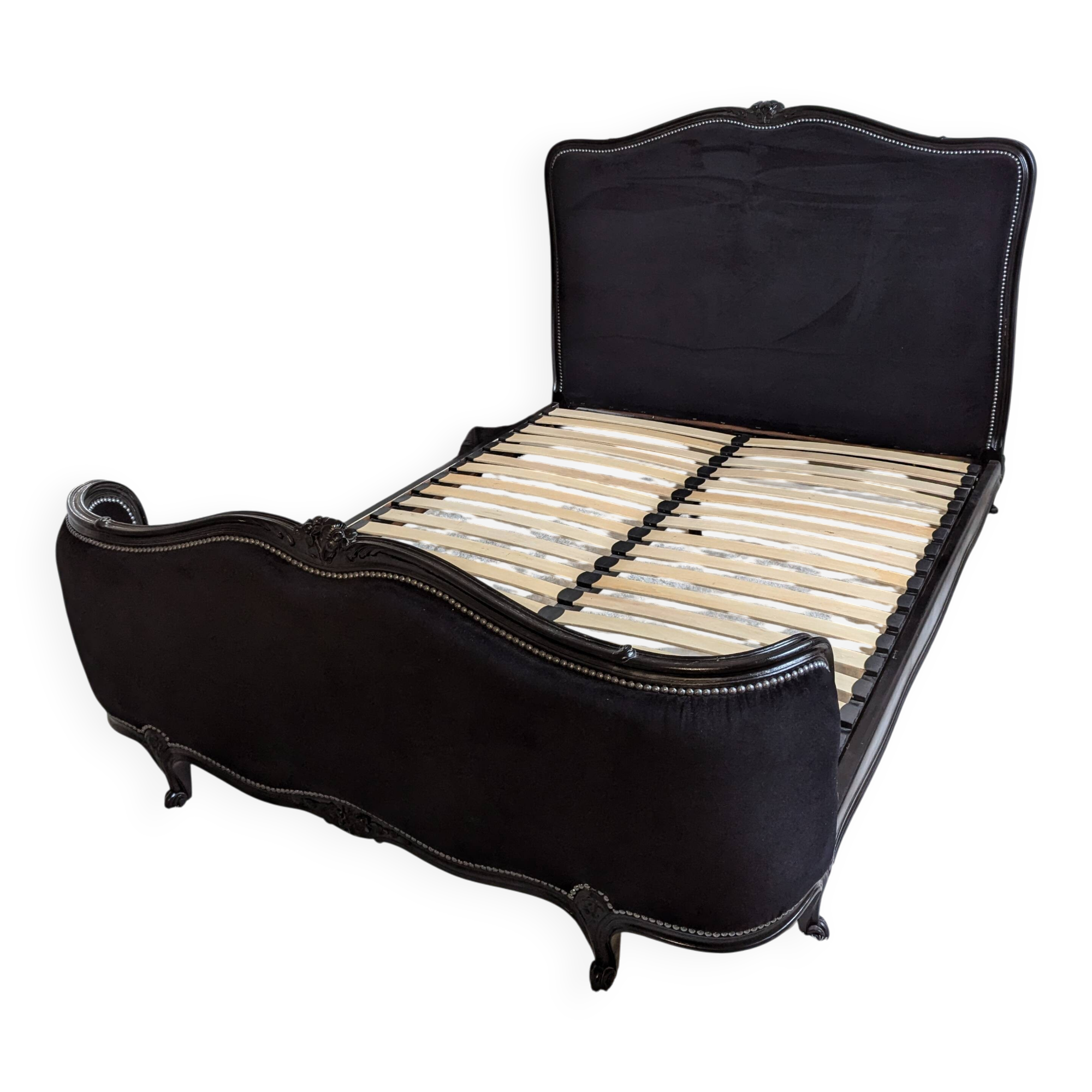 Black velvet bed 140x190