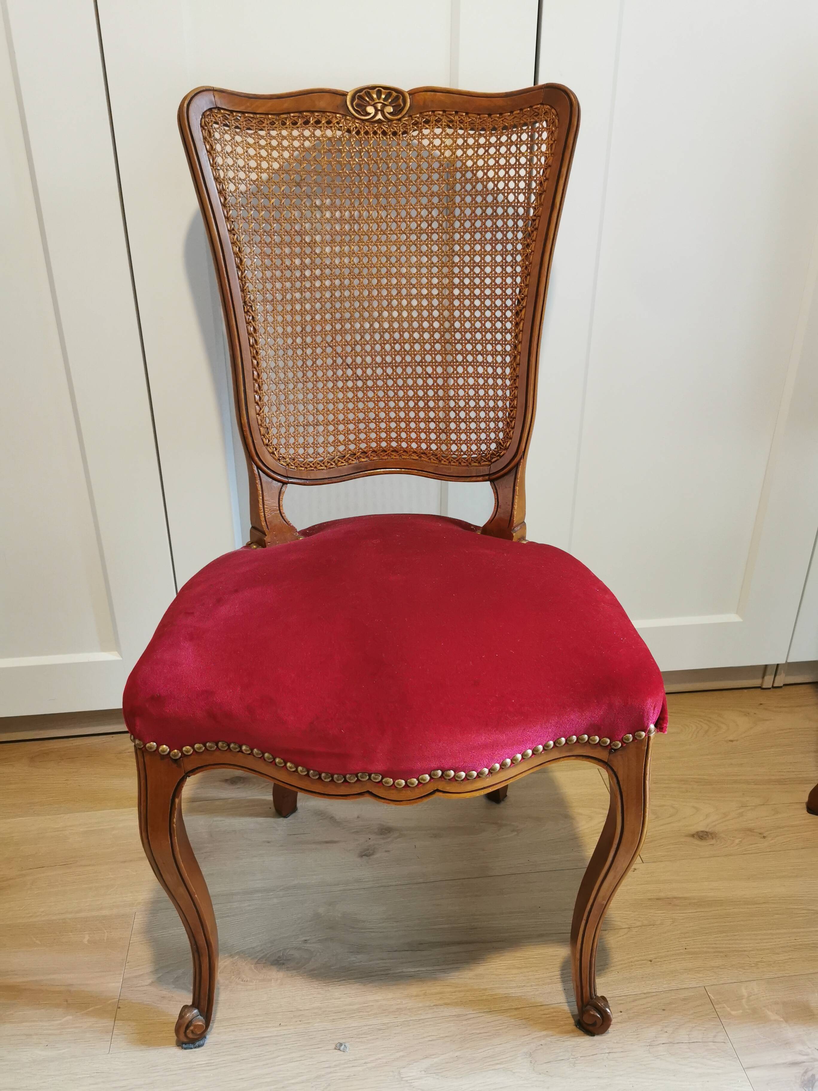 Set of 4 Louis XV style chairs