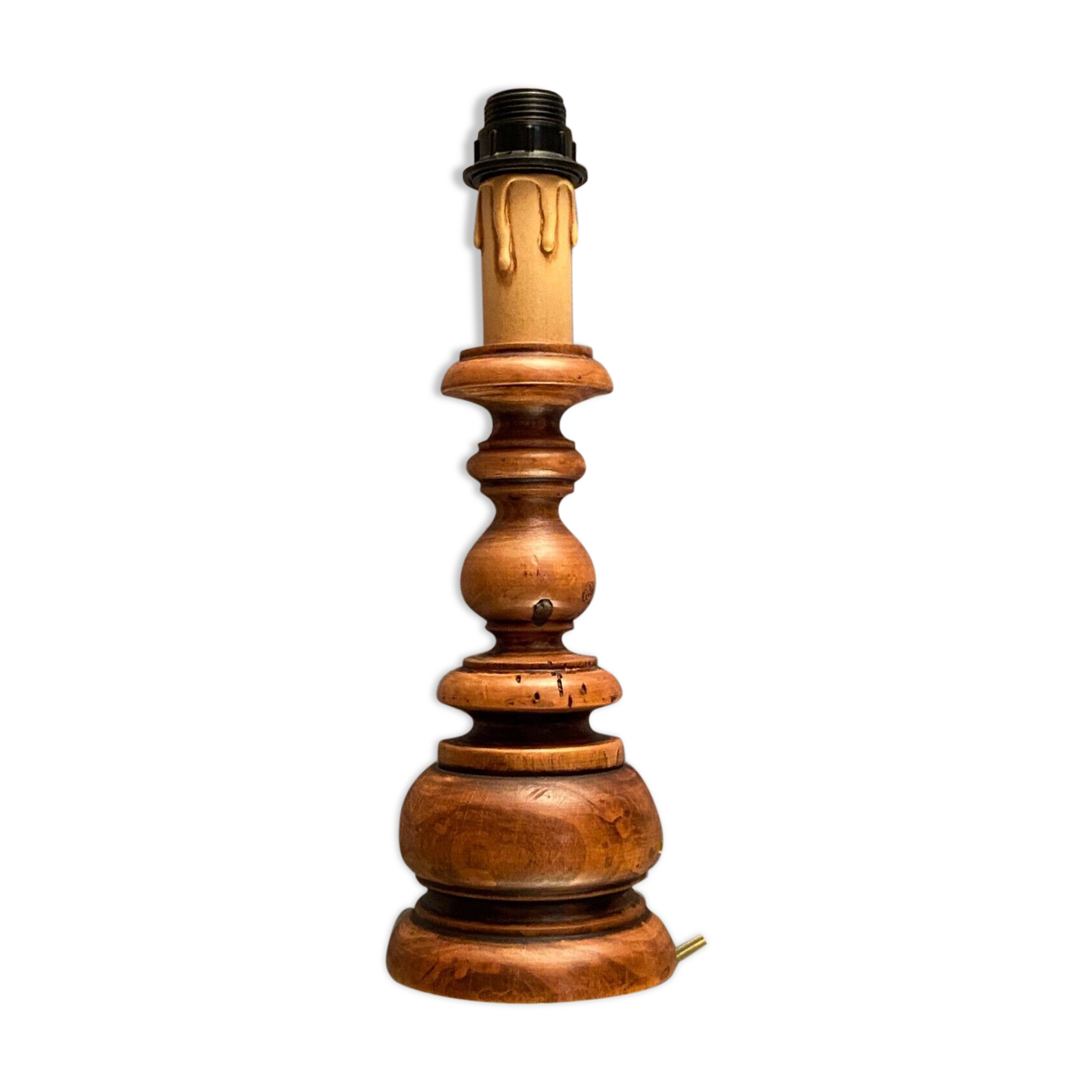 Rustic lamp foot in solid wood alder type