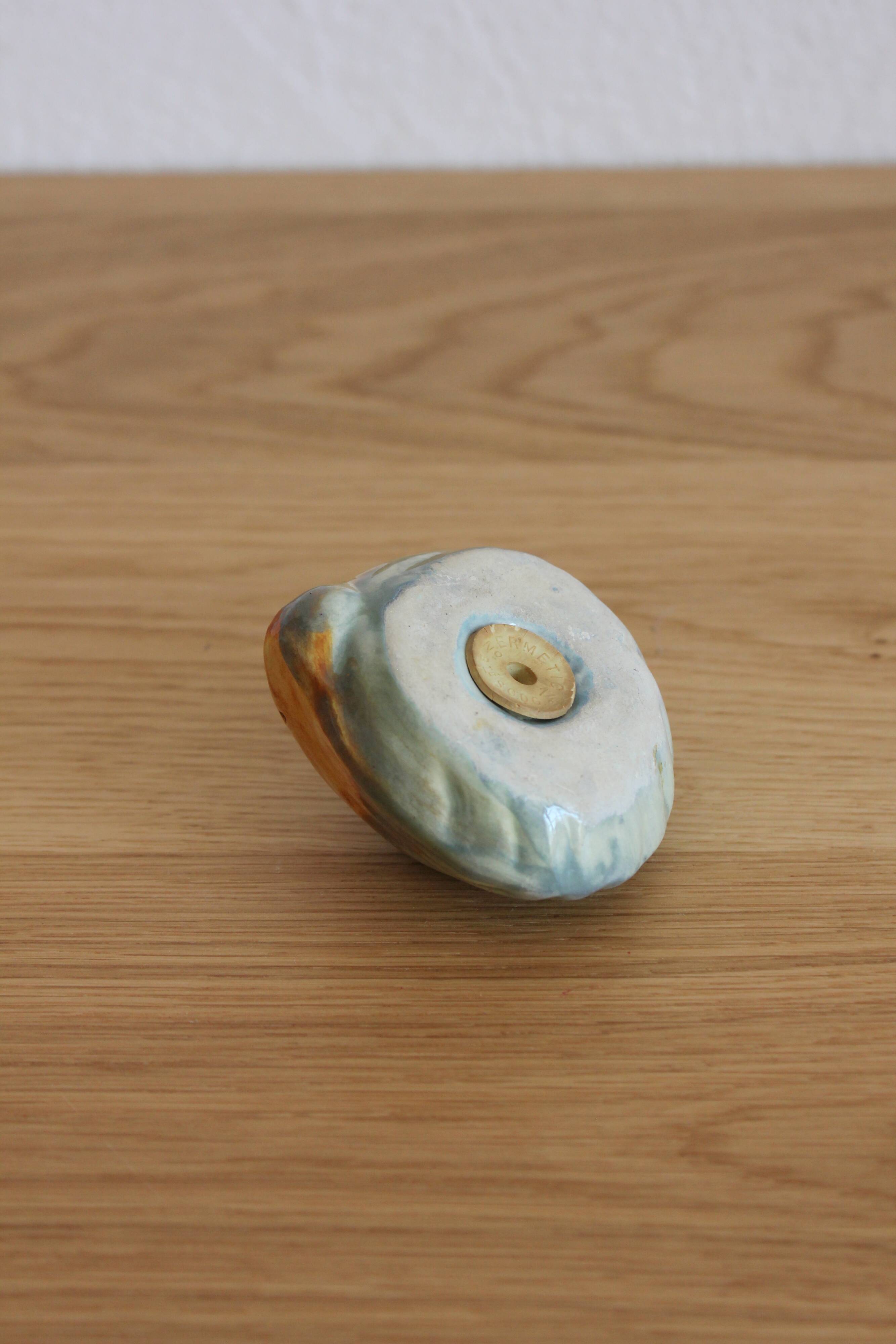 Vintage slurry shell salt shaker