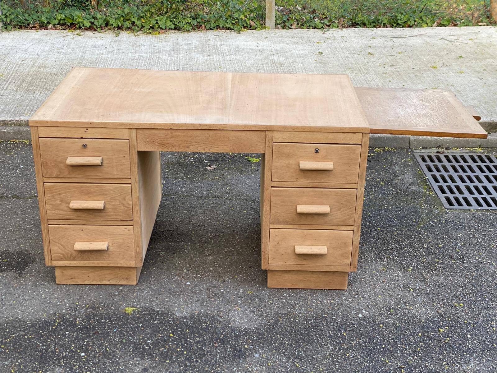 Bureau administratif extensible rénové en chêne du XIXème 130cm