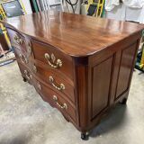 Louis XV curved chest of drawers