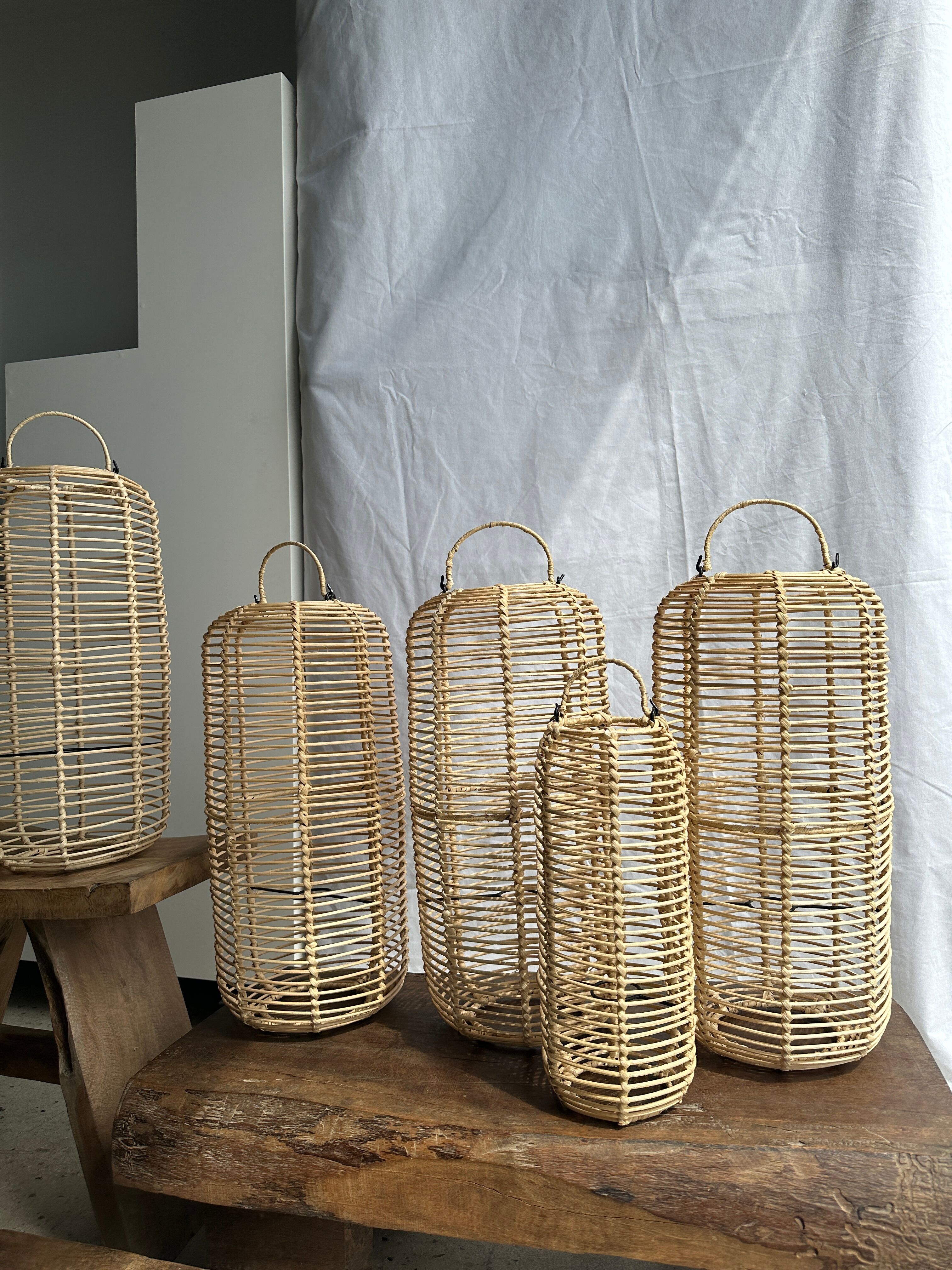 Large lantern-shaped rattan pendant lamp H50 D24