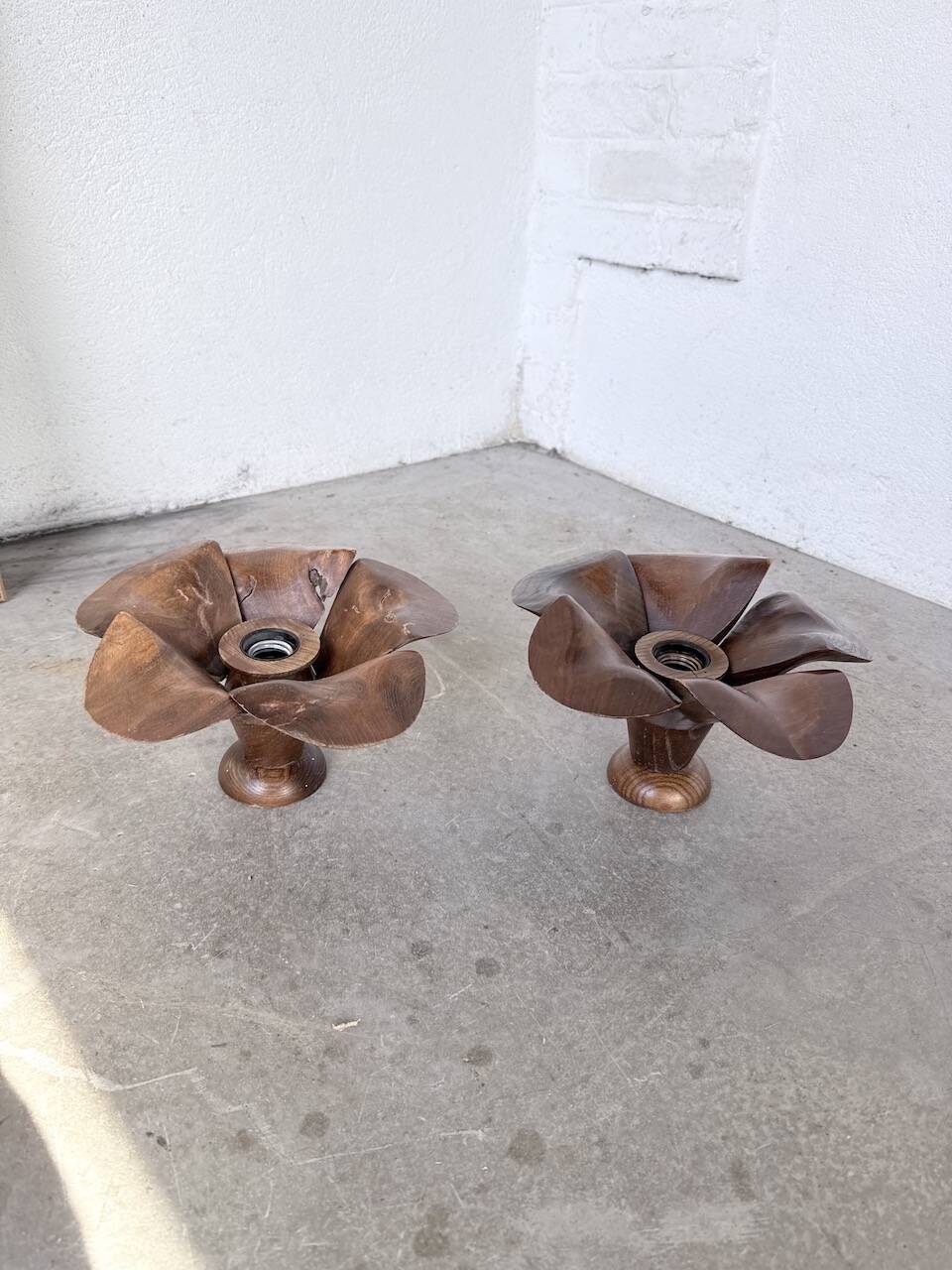 Pair of wooden flower wall lights from the 1970s.