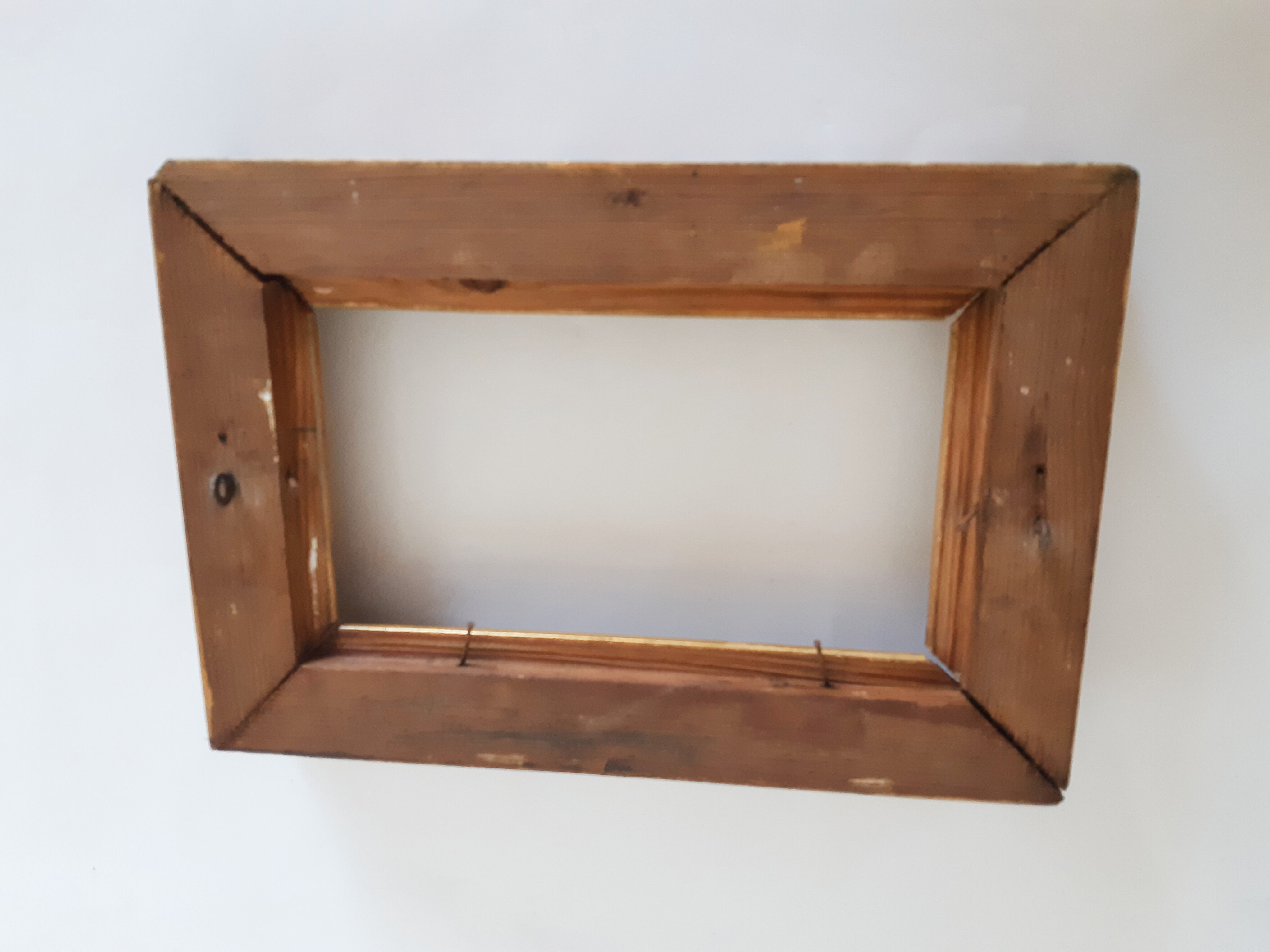 Molded frame in wood and gilded stucco, XIXth, 25 cm x 17 cm