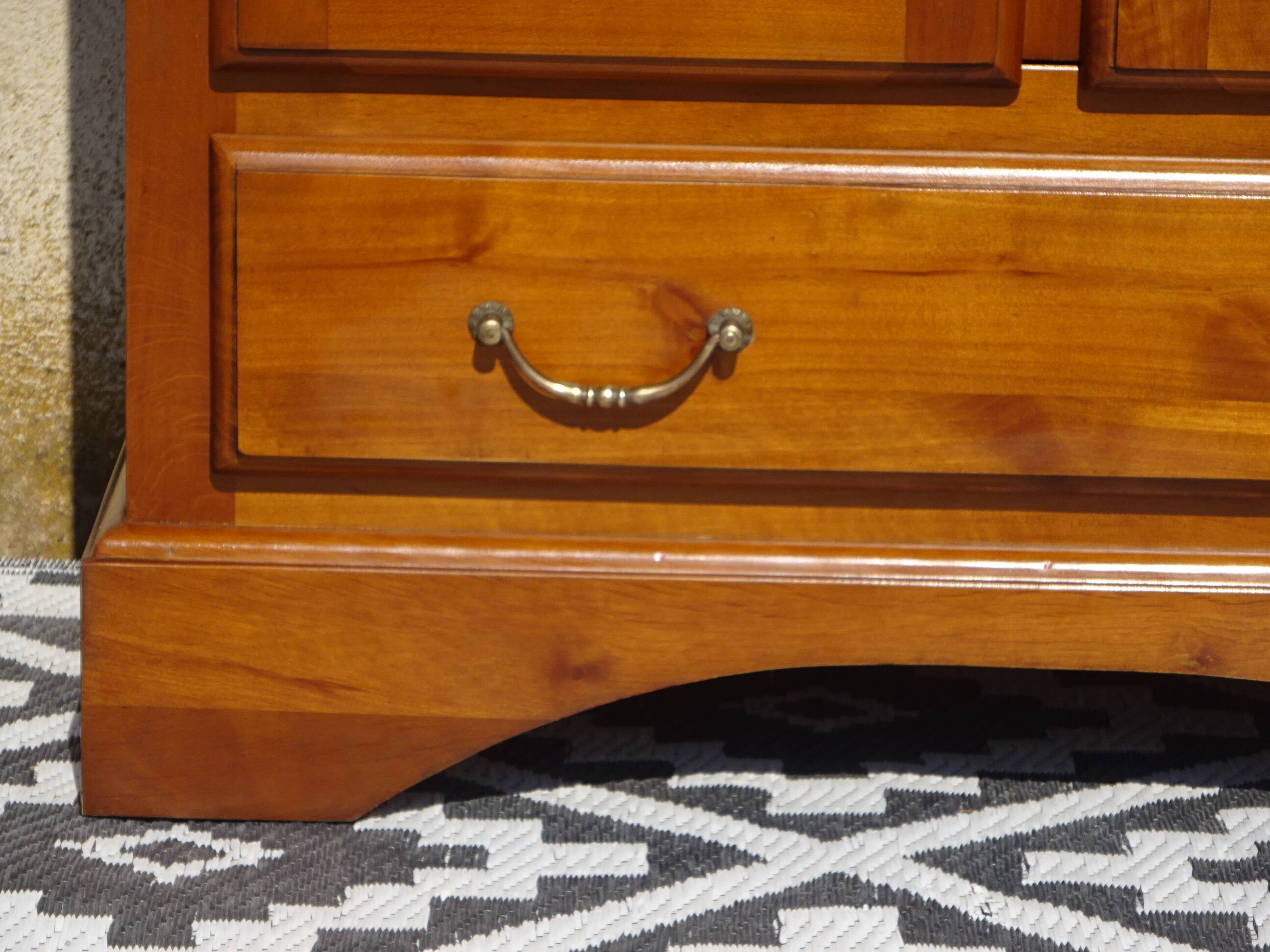 Petit meuble vintage, faible profondeur
