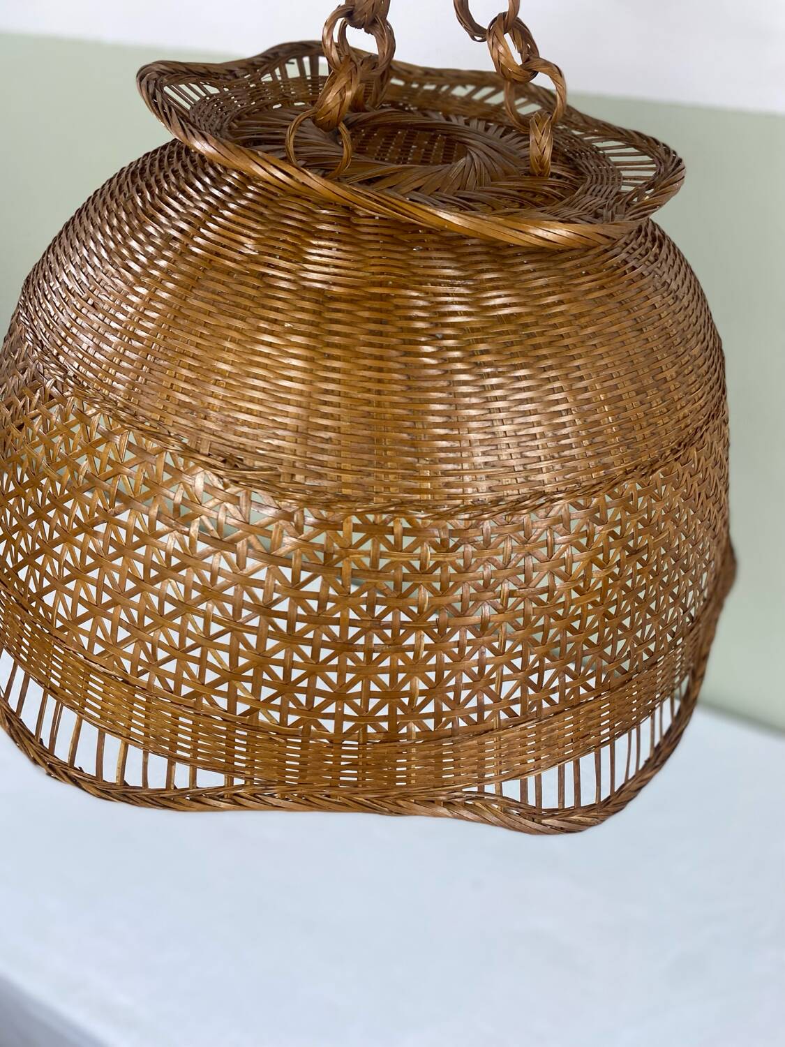 Vintage cane suspension