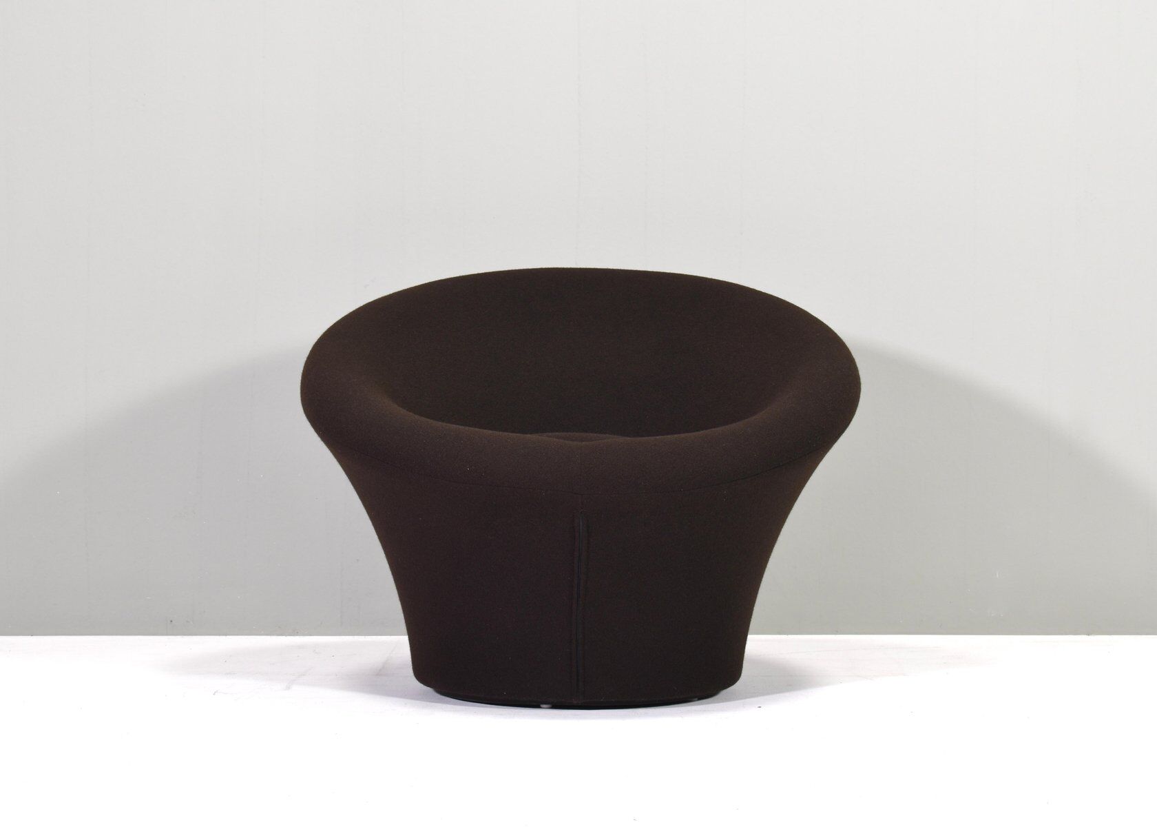 Armchair F560 mushroom by Pierre Paulin for Artifort Netherlands 1970s