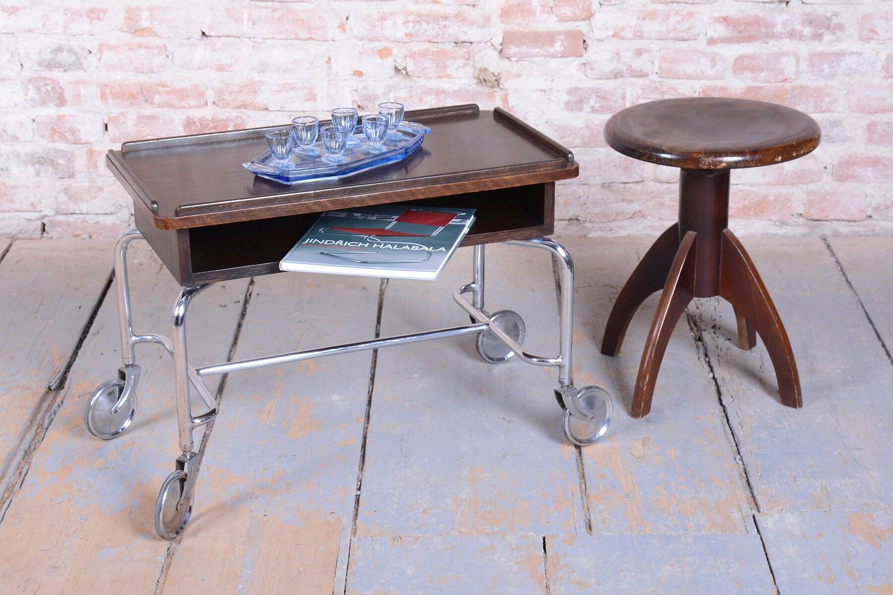 Bauhaus Serving Trolley in Oak by R.Slezák, 1930s