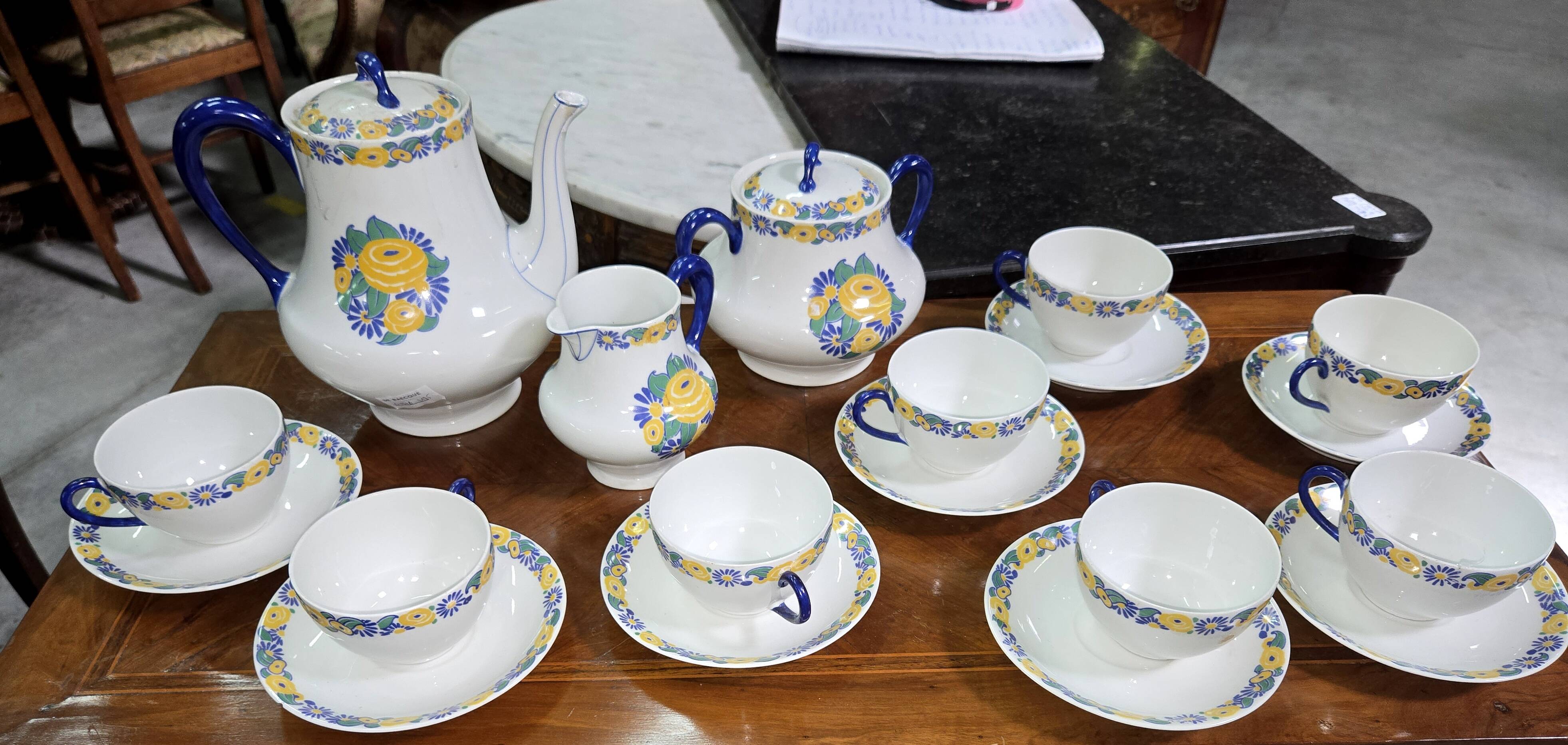 Limoges porcelain coffee service B&C – model "La Maîtrise"