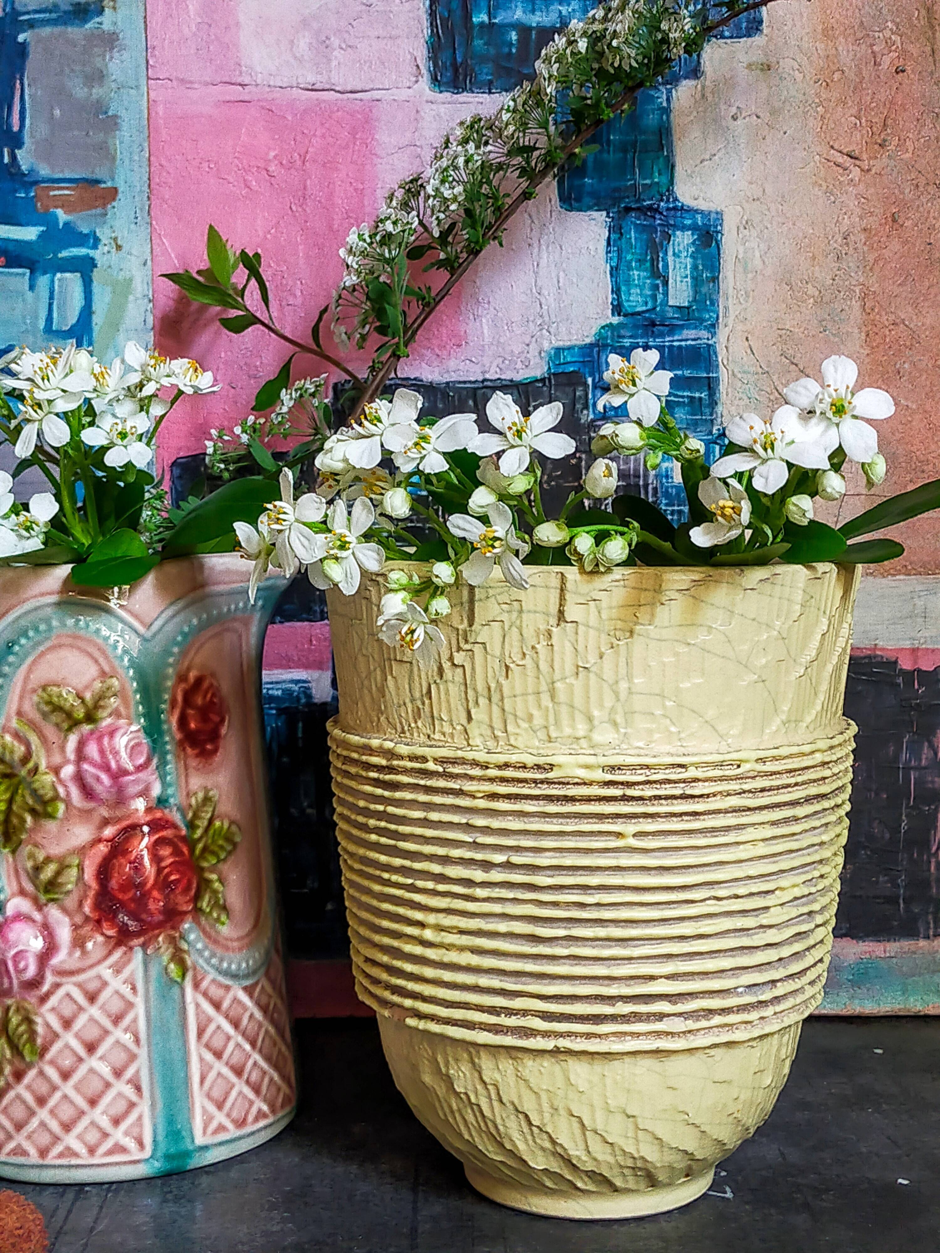 French Art-Deco ceramic vase cracked vanilla