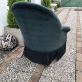 Emerald green toad armchair