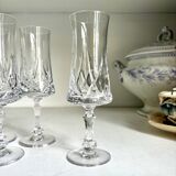 6 chiseled crystal flutes