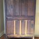 Armoire en chene sculptee du xviii ème siecle
