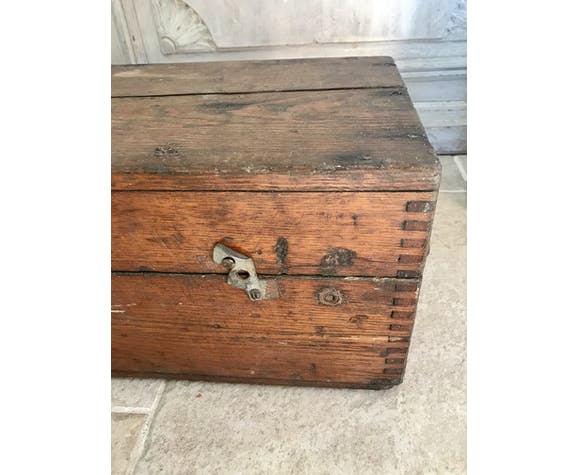 Vintage 90 cm wooden case