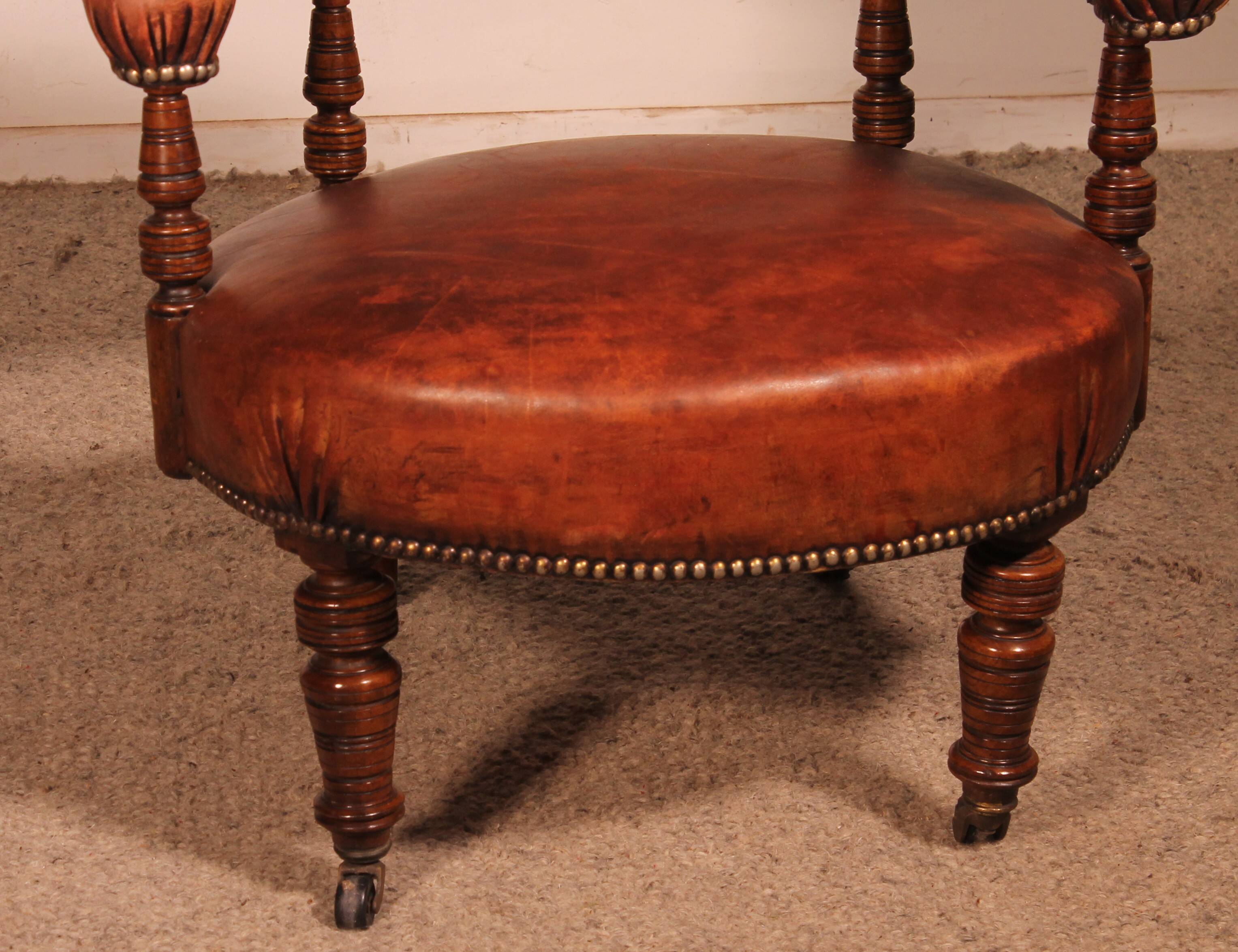 small shepherdess or armchair in mahogany and cognac leather - 19th century