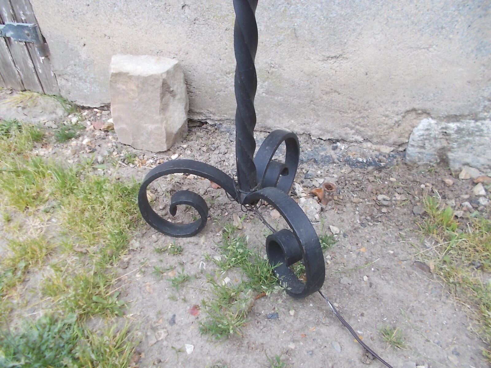 Wrought iron lamppost