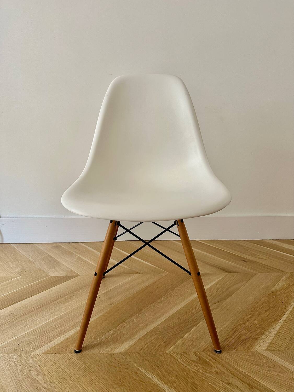 Set of chairs Eames DSW chair by Charles and Ray Eames