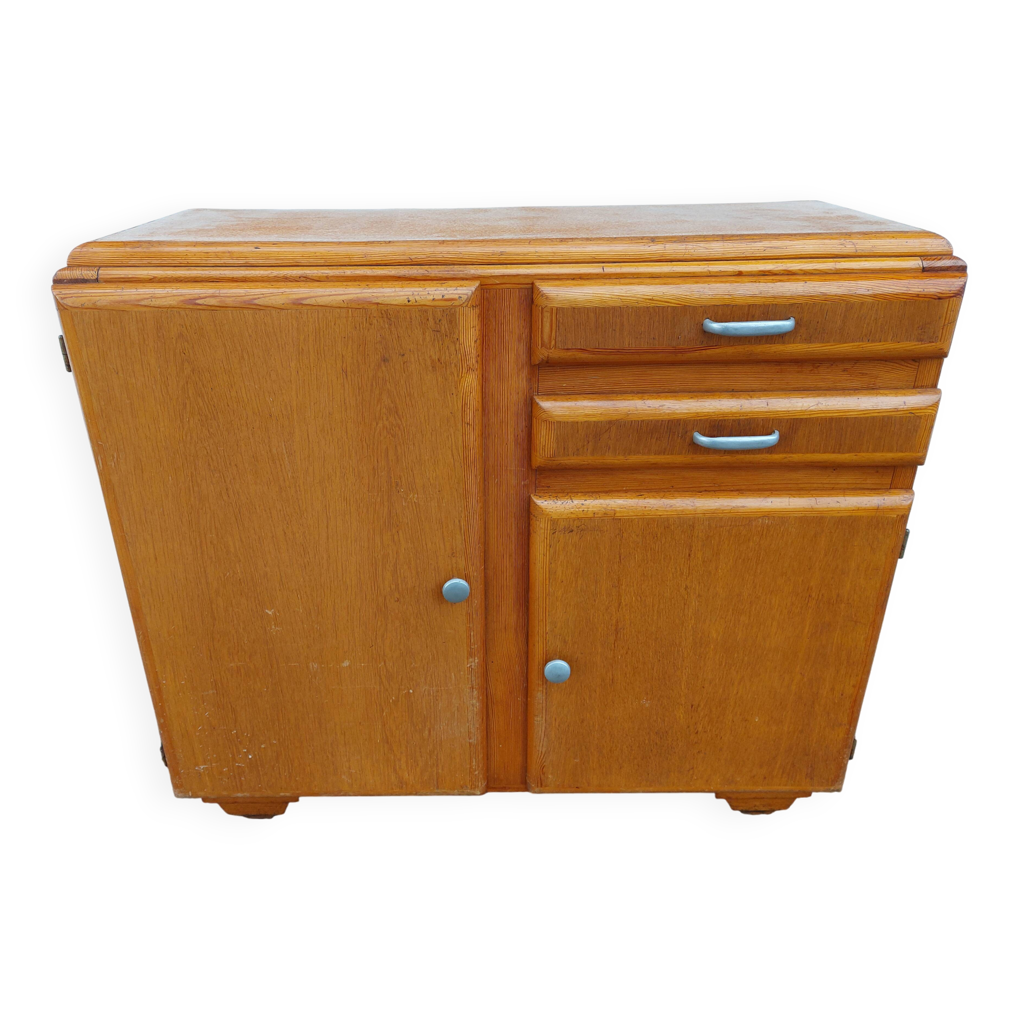 small Mado buffet, asymmetrical doors