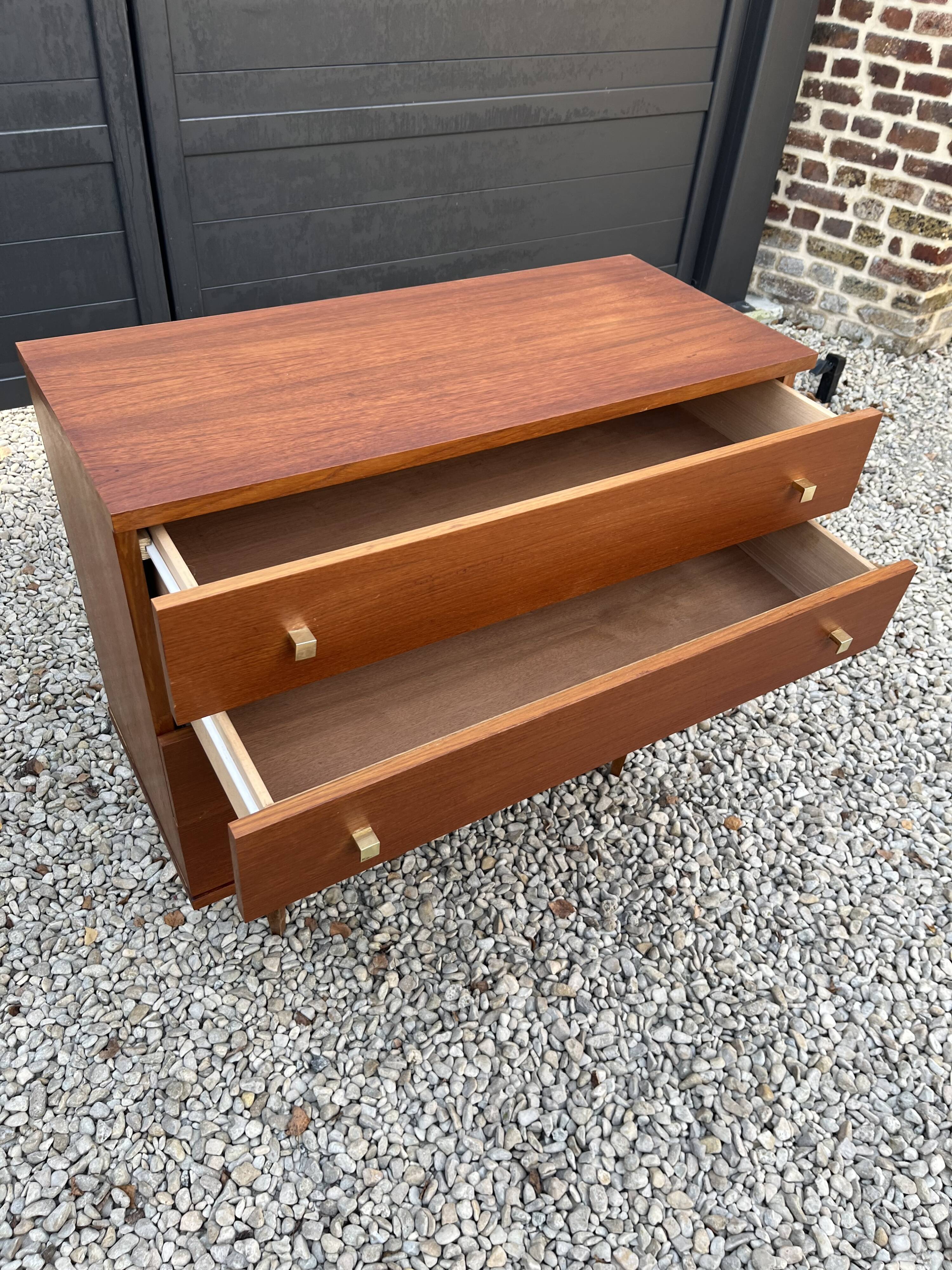Commode vintage