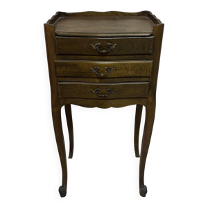 Table de chevet classique