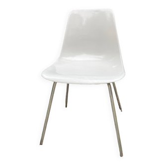 Wilkhahn fiberglass chair