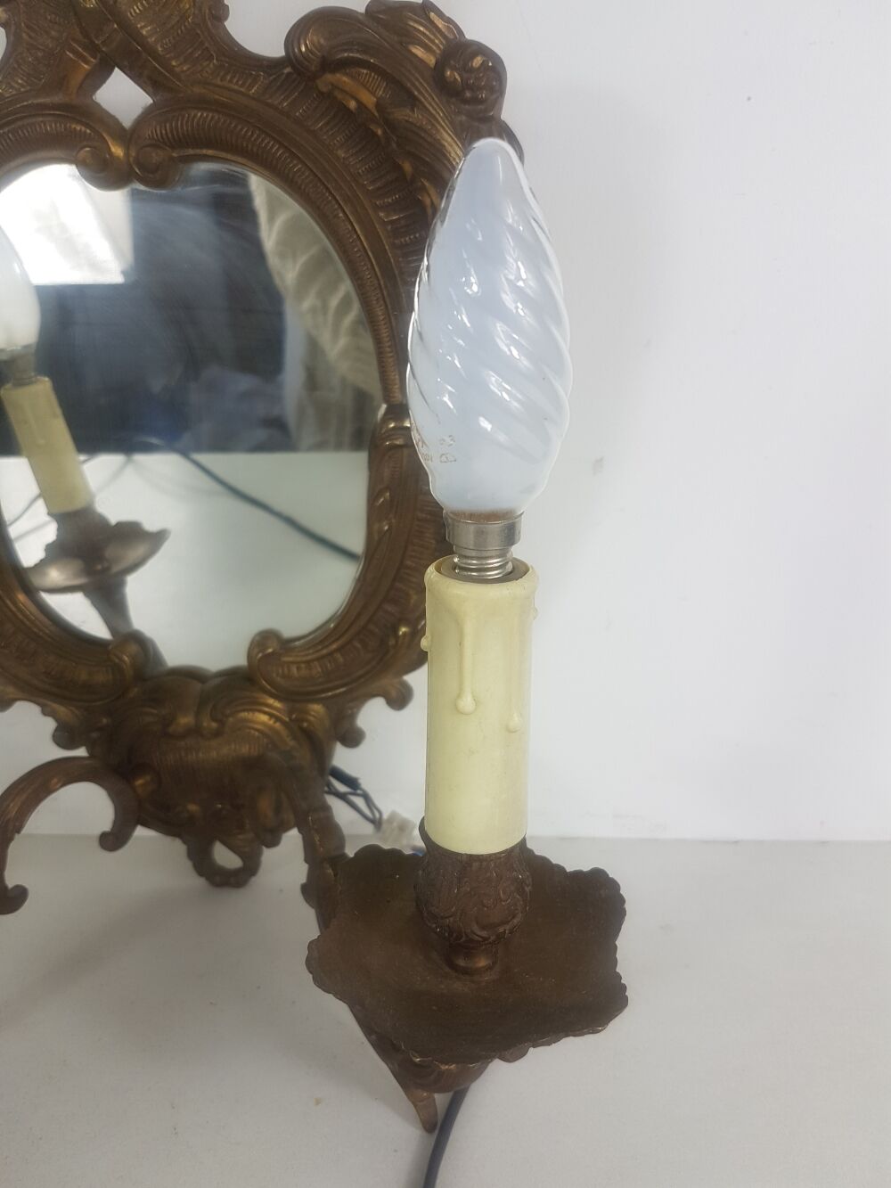 Bronze mirror appliques