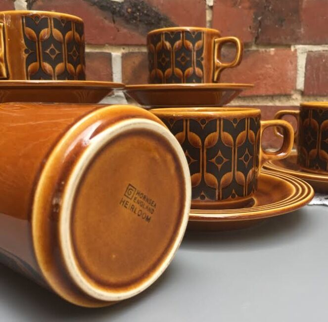 A coffee vintage England Heirloom Honsea service