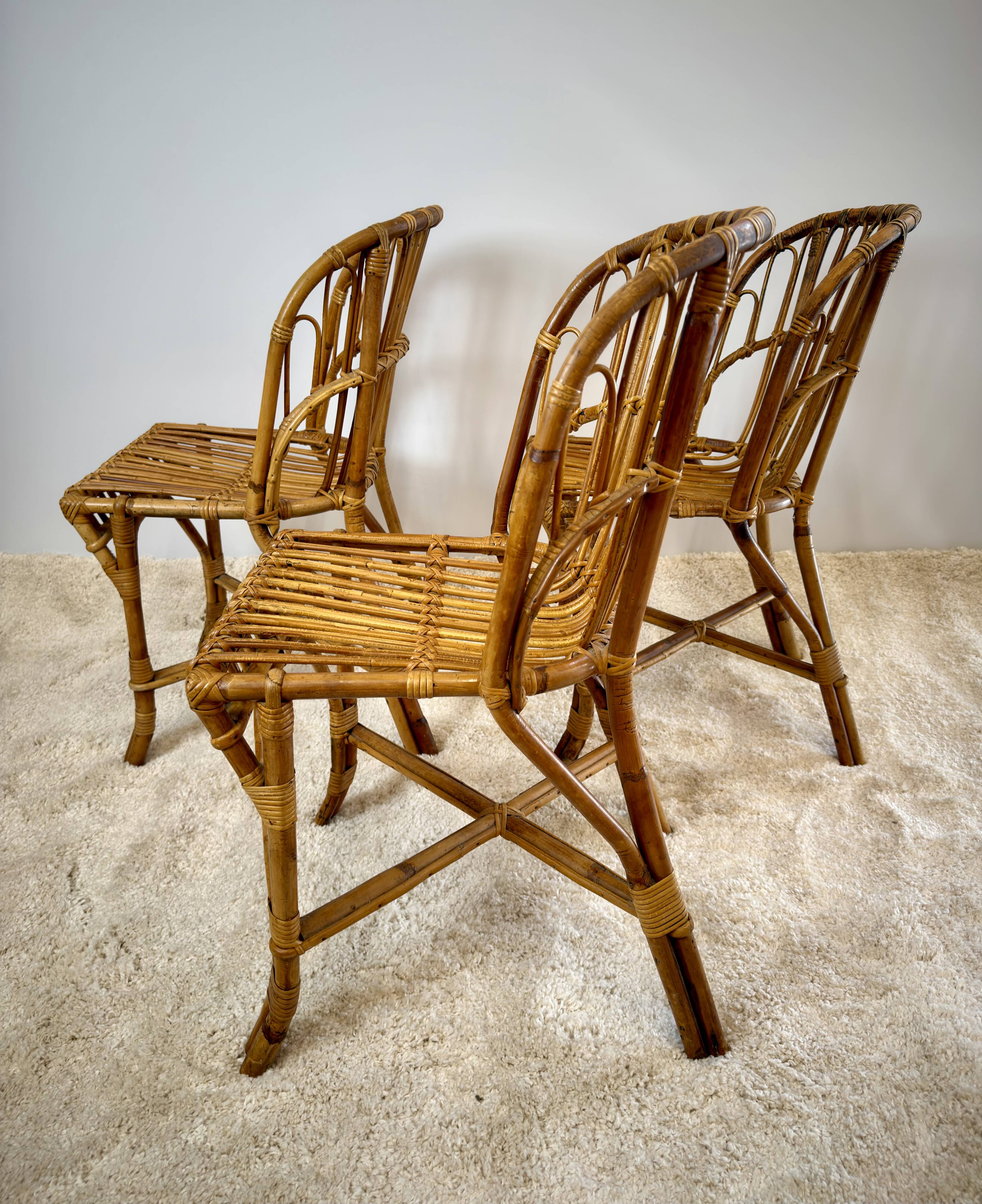 3 chaises vintage en rotin
