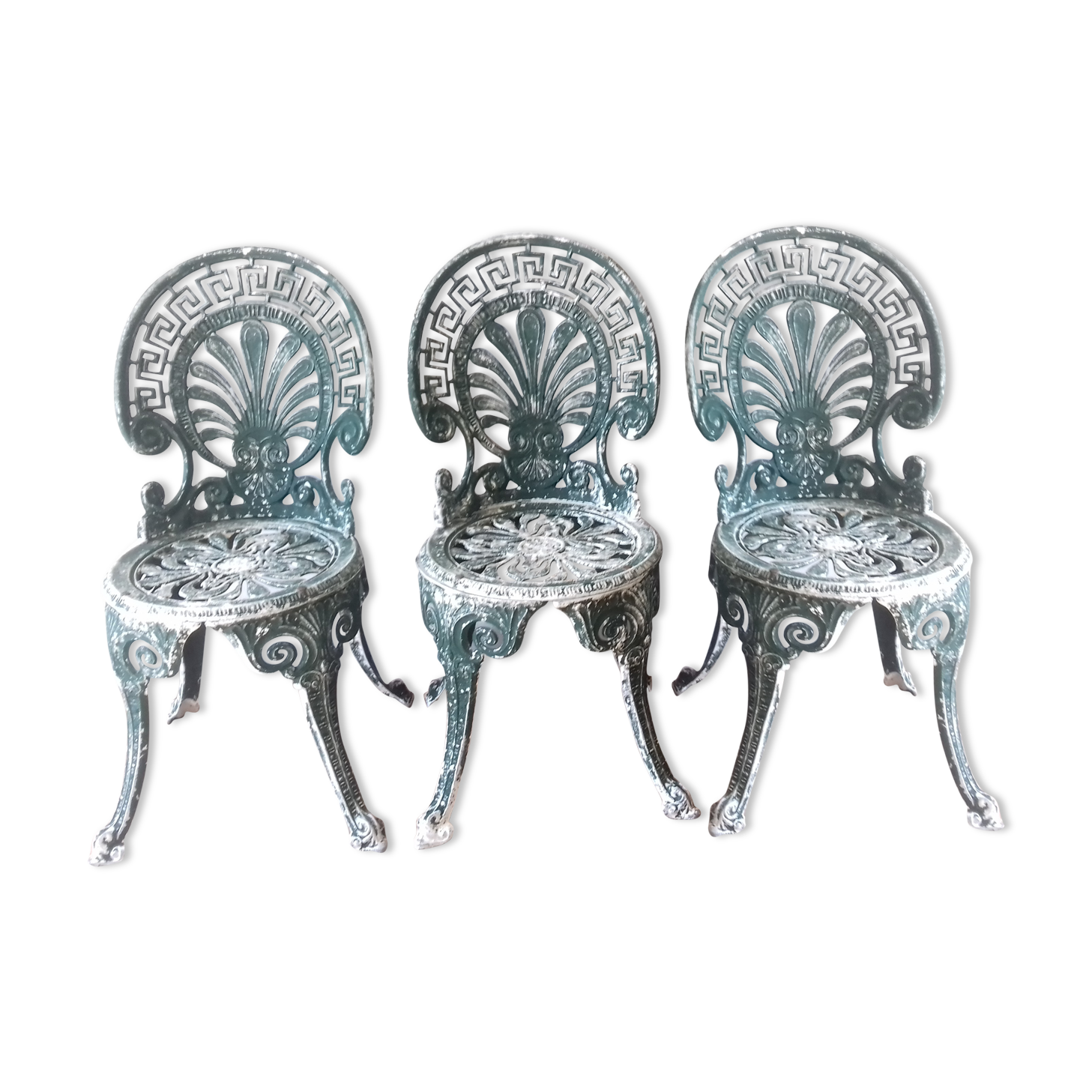3 jardin chaises in aluminiun cast iron