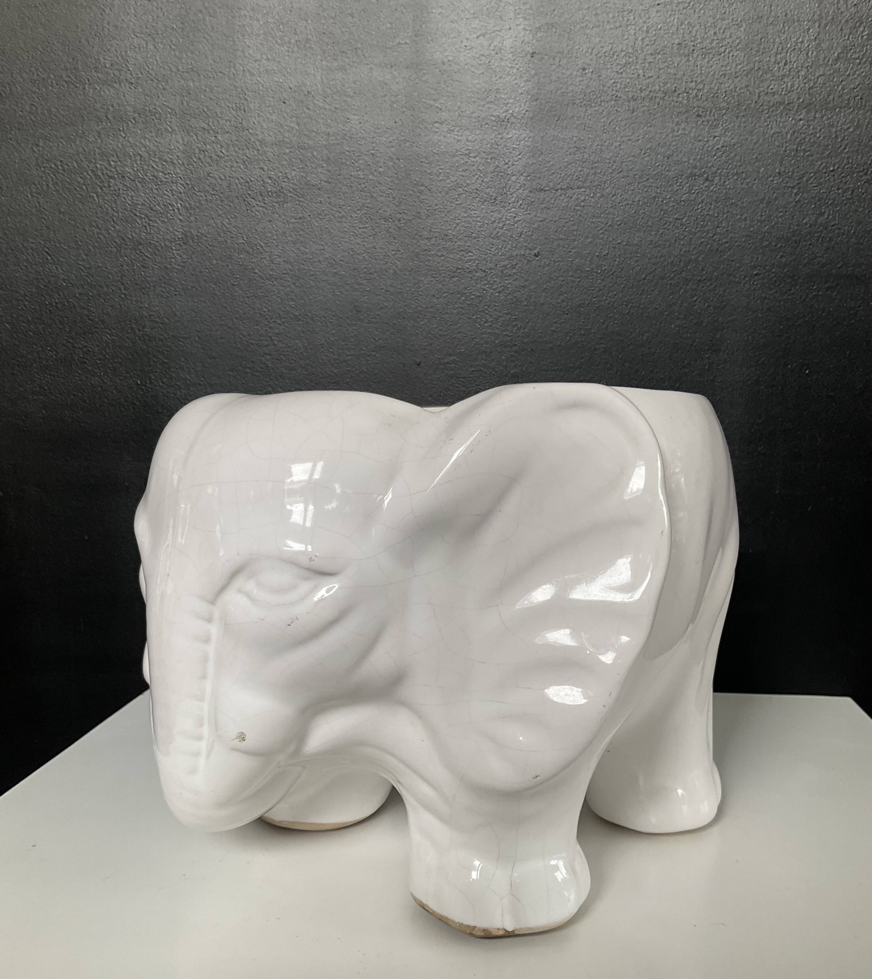 Vintage elephant cache pot in glazed ceramic