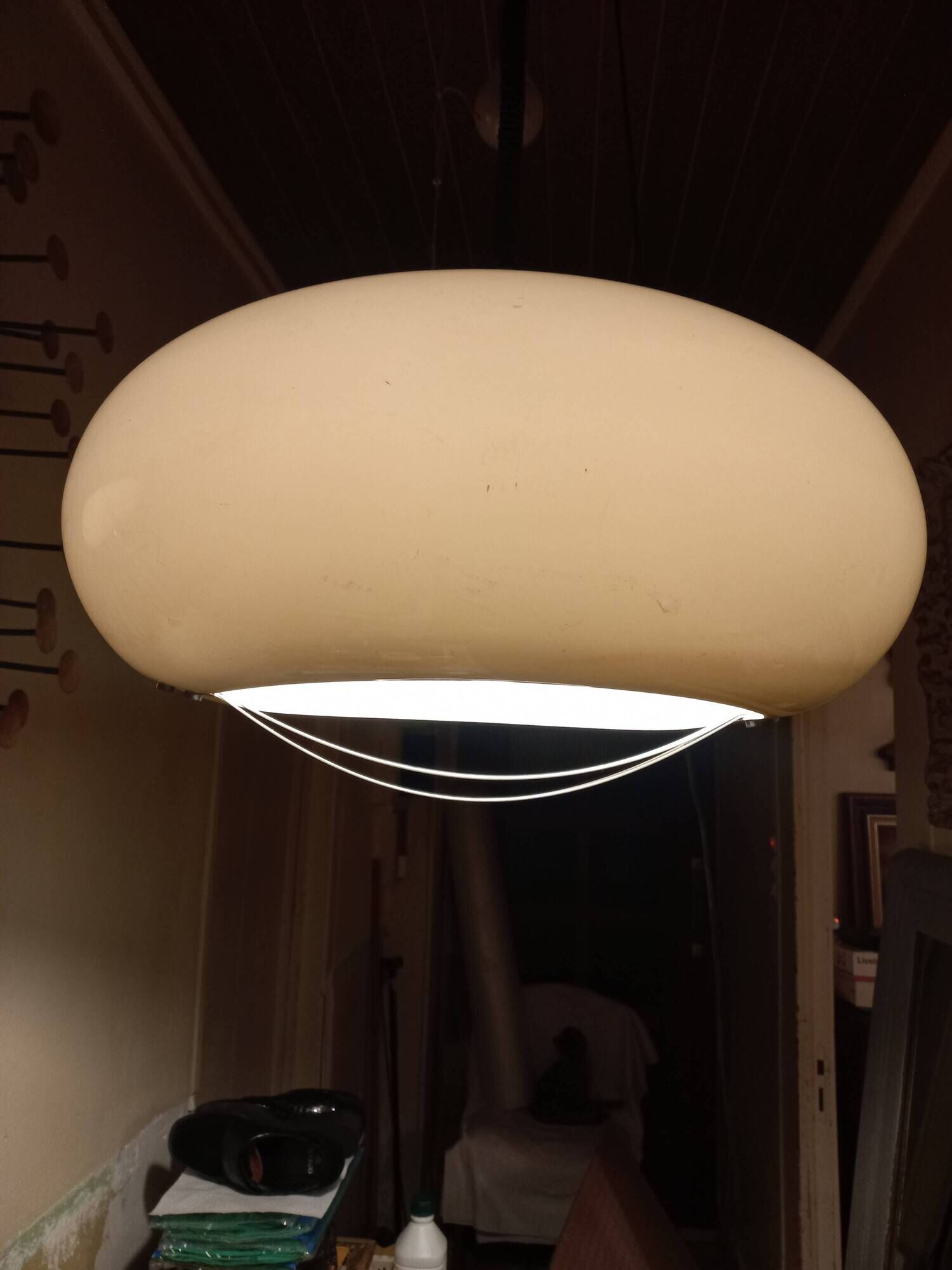 Suspension design italien space age en methacrylate des années 70