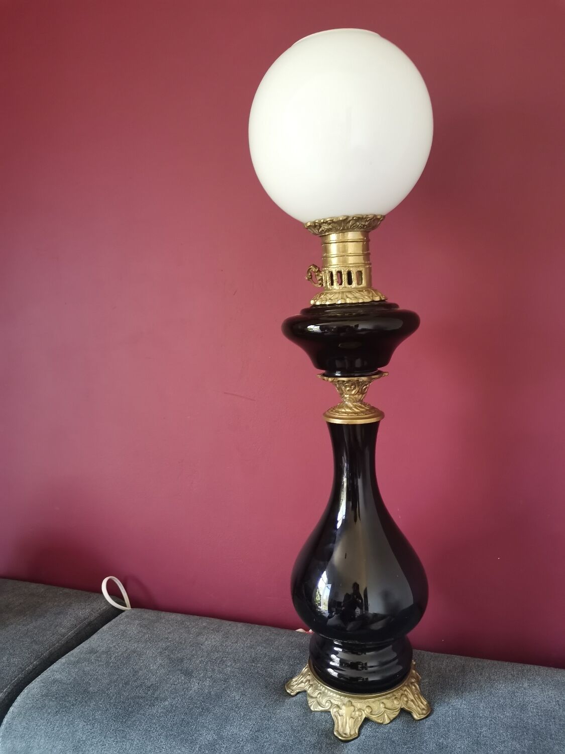Old kerosene lamp Napoleon III