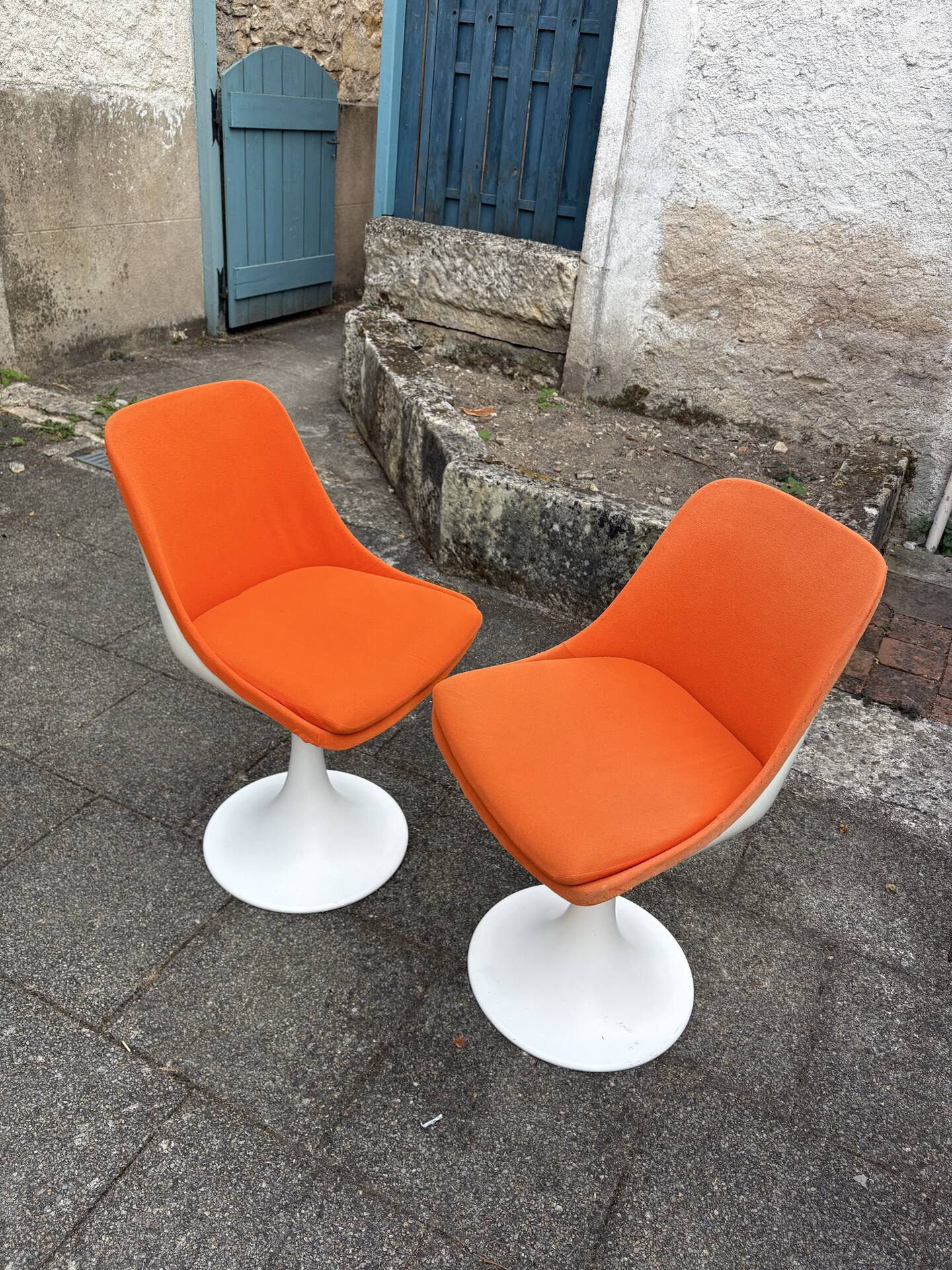 70s tulip chairs