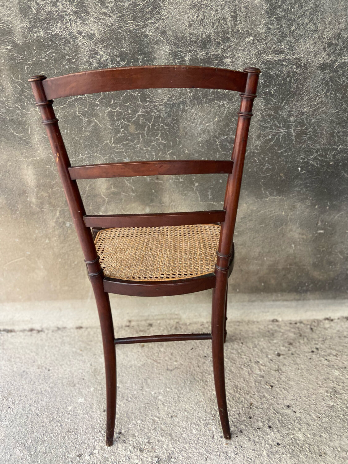 Old chair canned