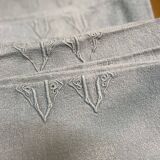 Set of 4 old gray monogram towels