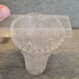 Vase type Chesnay crystal of Arques
