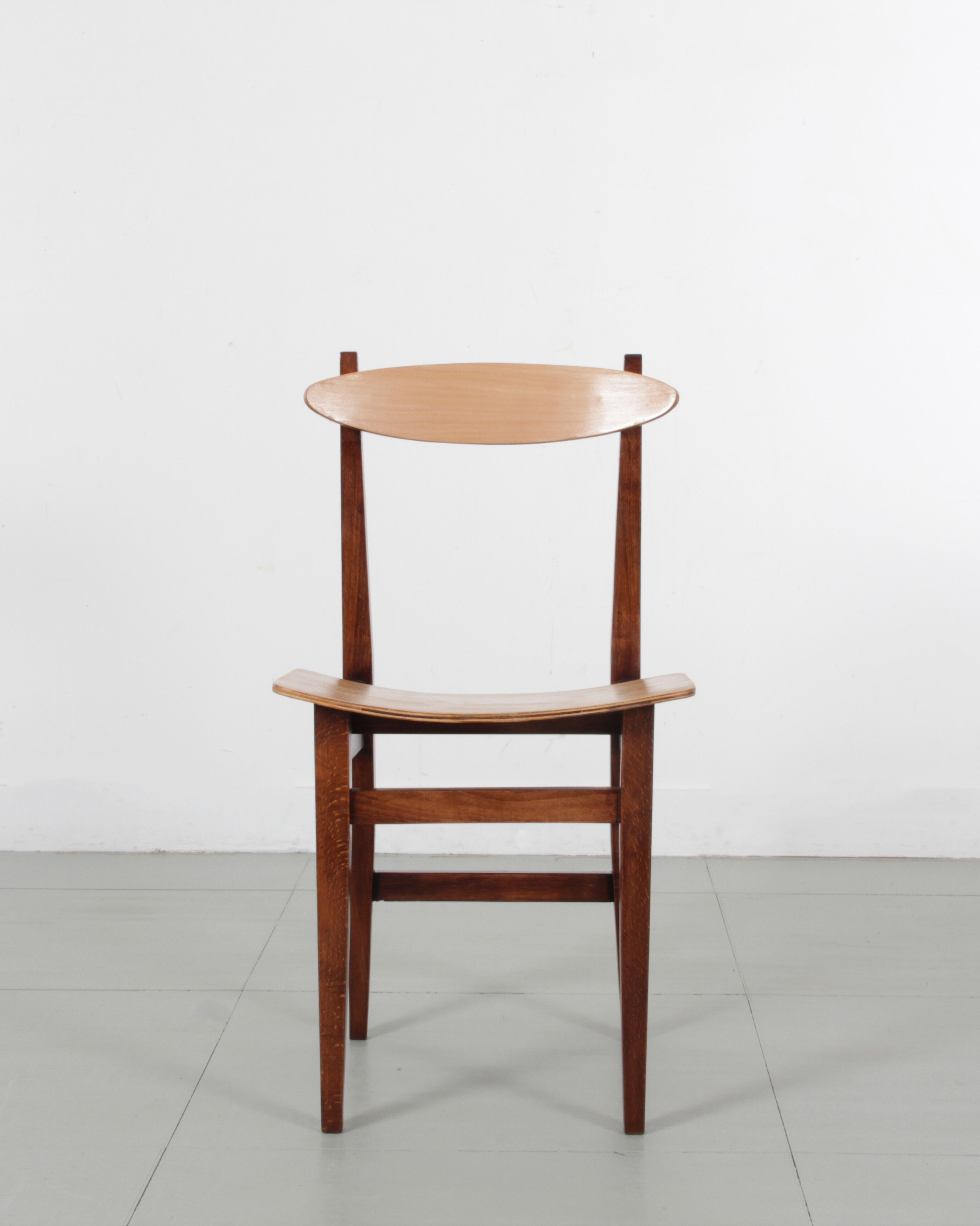 Pair of chairs model 200-102 by Maria Chomentowska