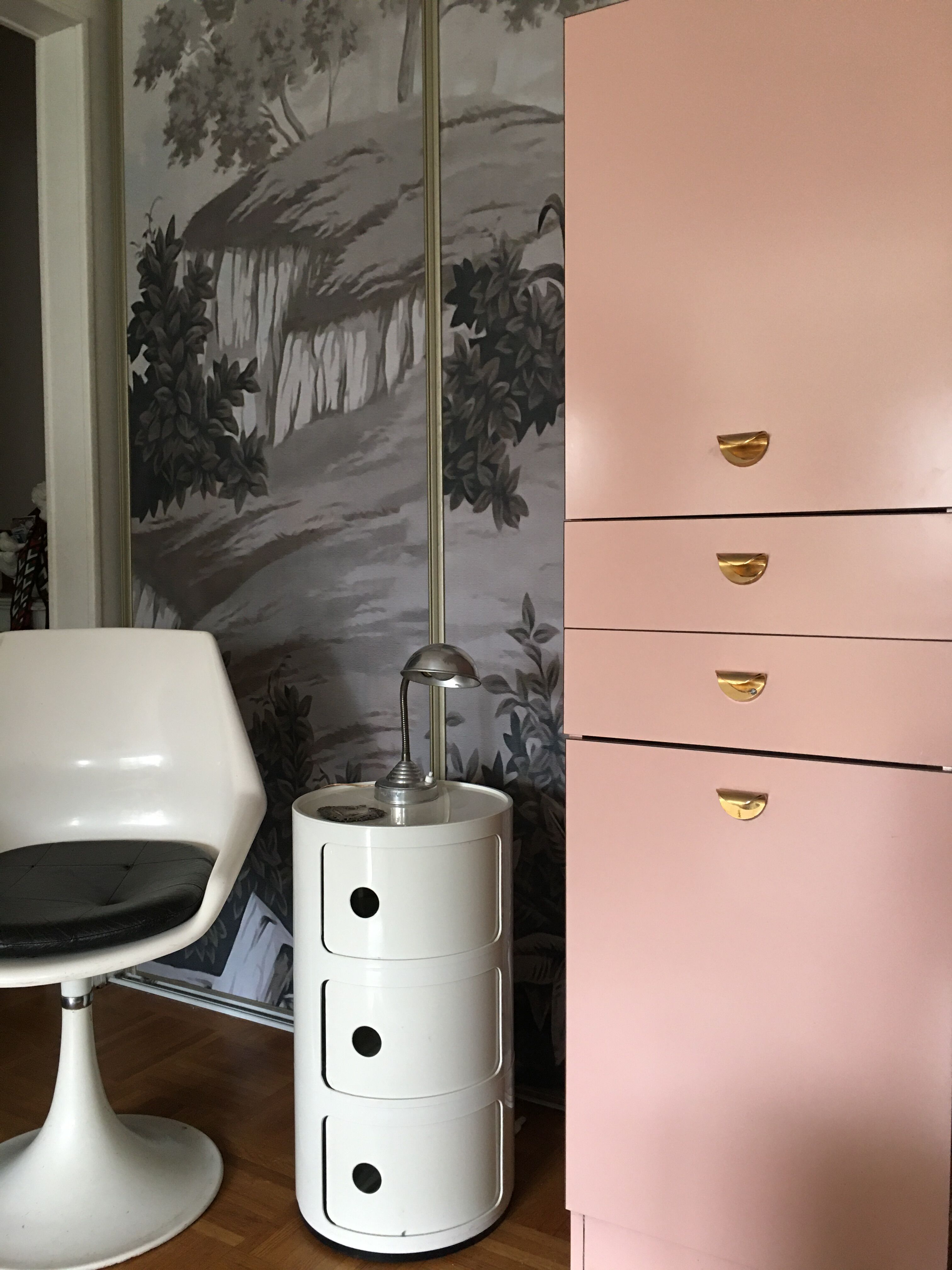 Powder pink bathroom furniture