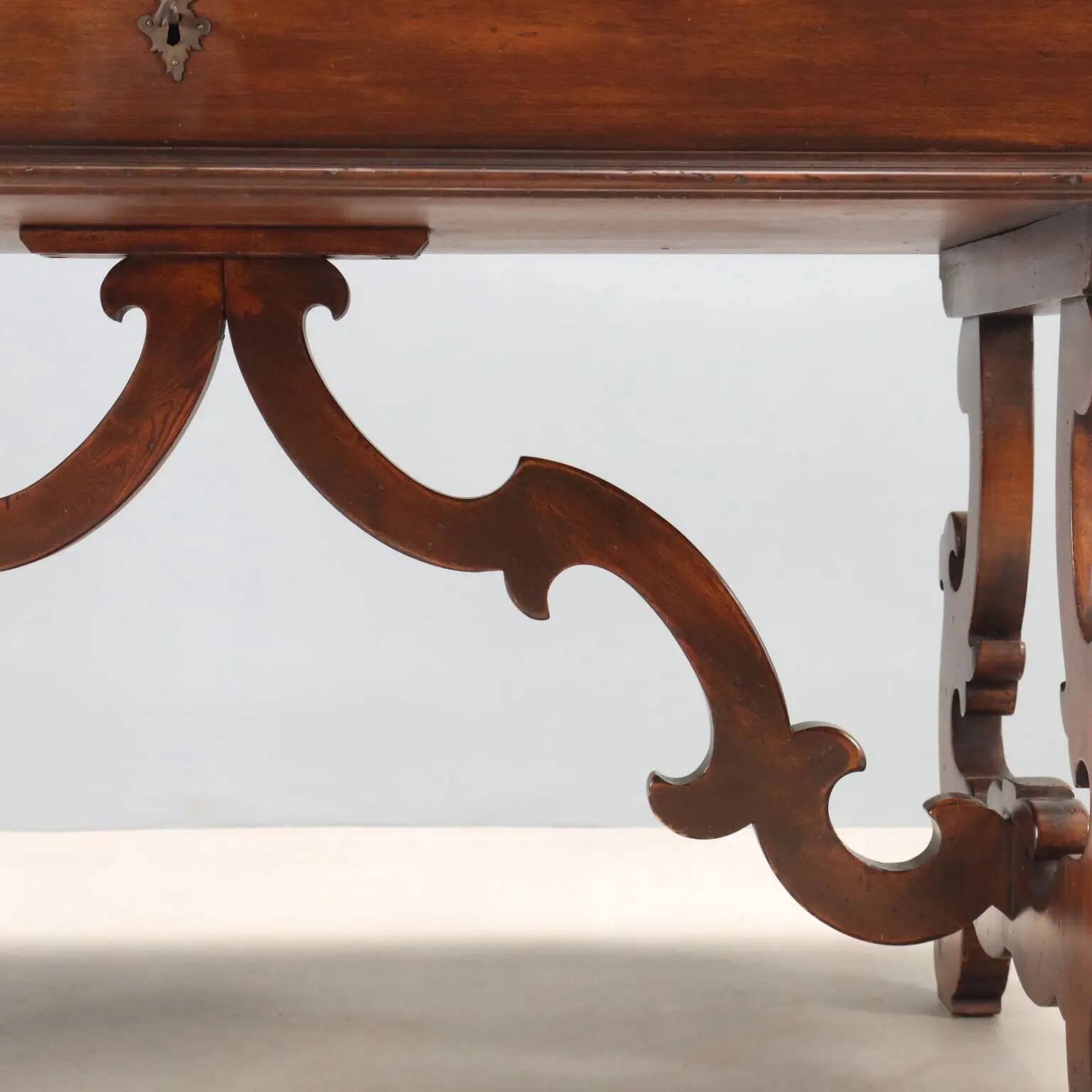 Antique Saint-Philippe desk in carved walnut, Italy, 20th century