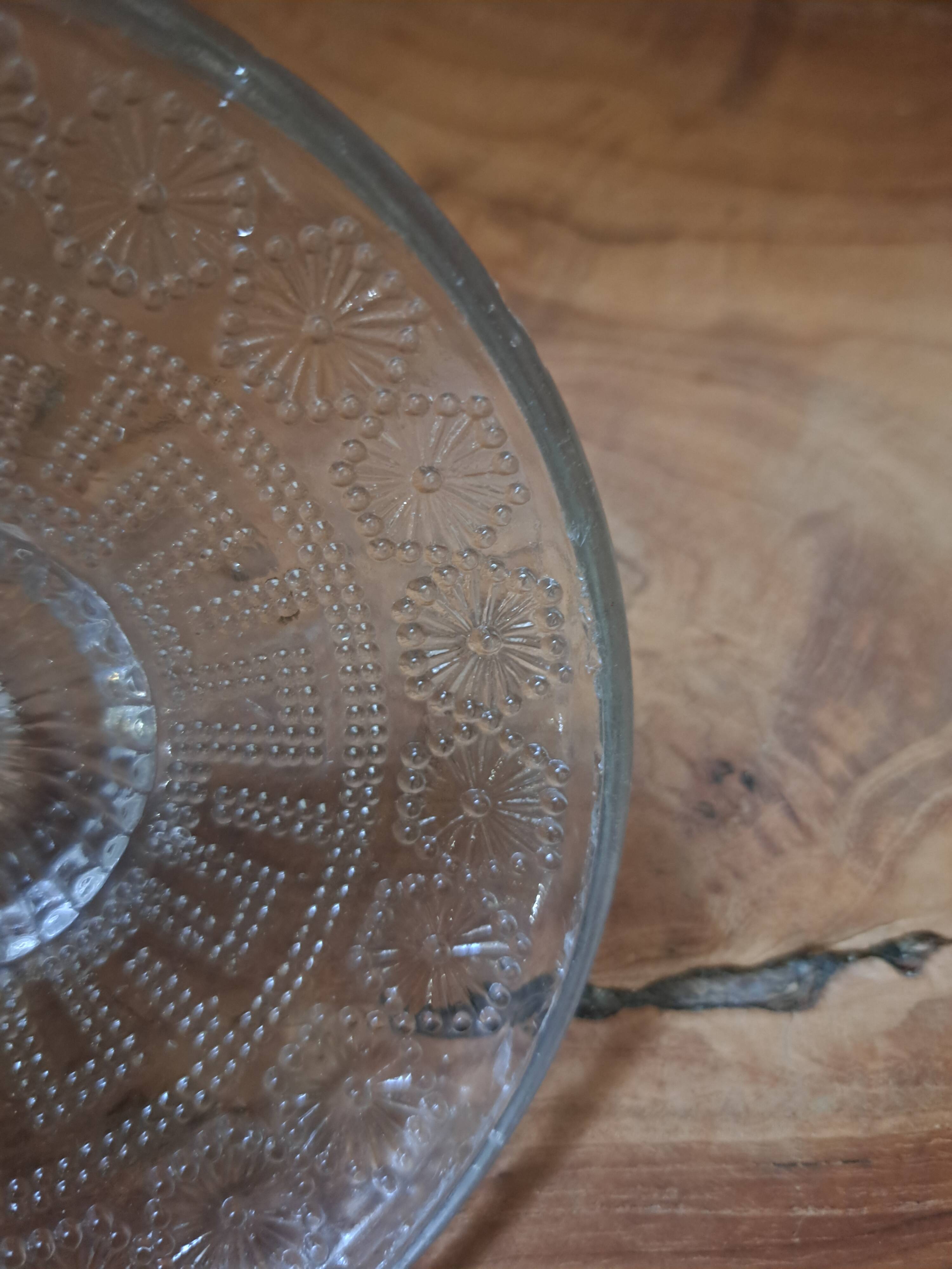 Bonbonnière sucrier sur dormant en verre