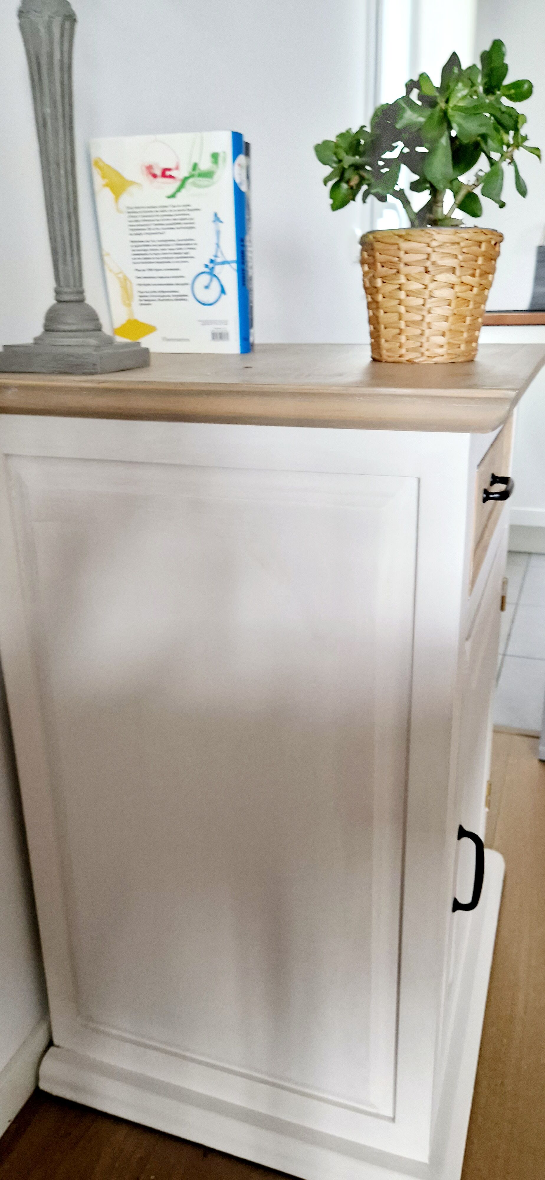 Bahut jam maker solid pine white