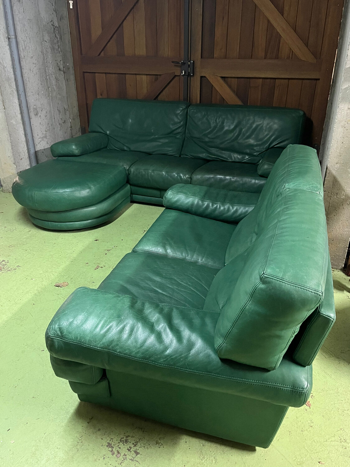 Roche Bobois living room green leather made in Italy